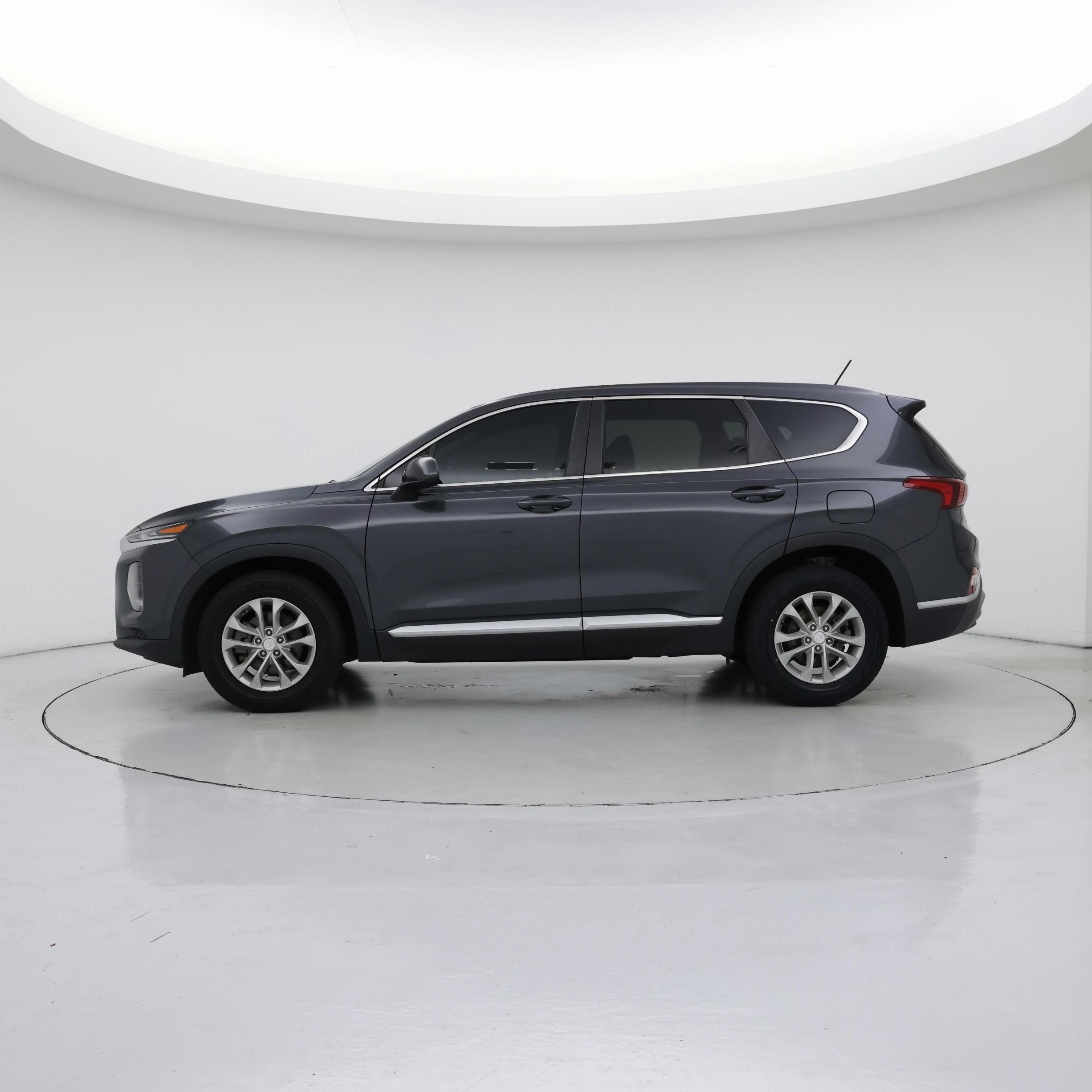 Thumbnail: 2020 Hyundai Santa Fe - 3