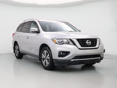 Silver 2017 Nissan Pathfinder SV