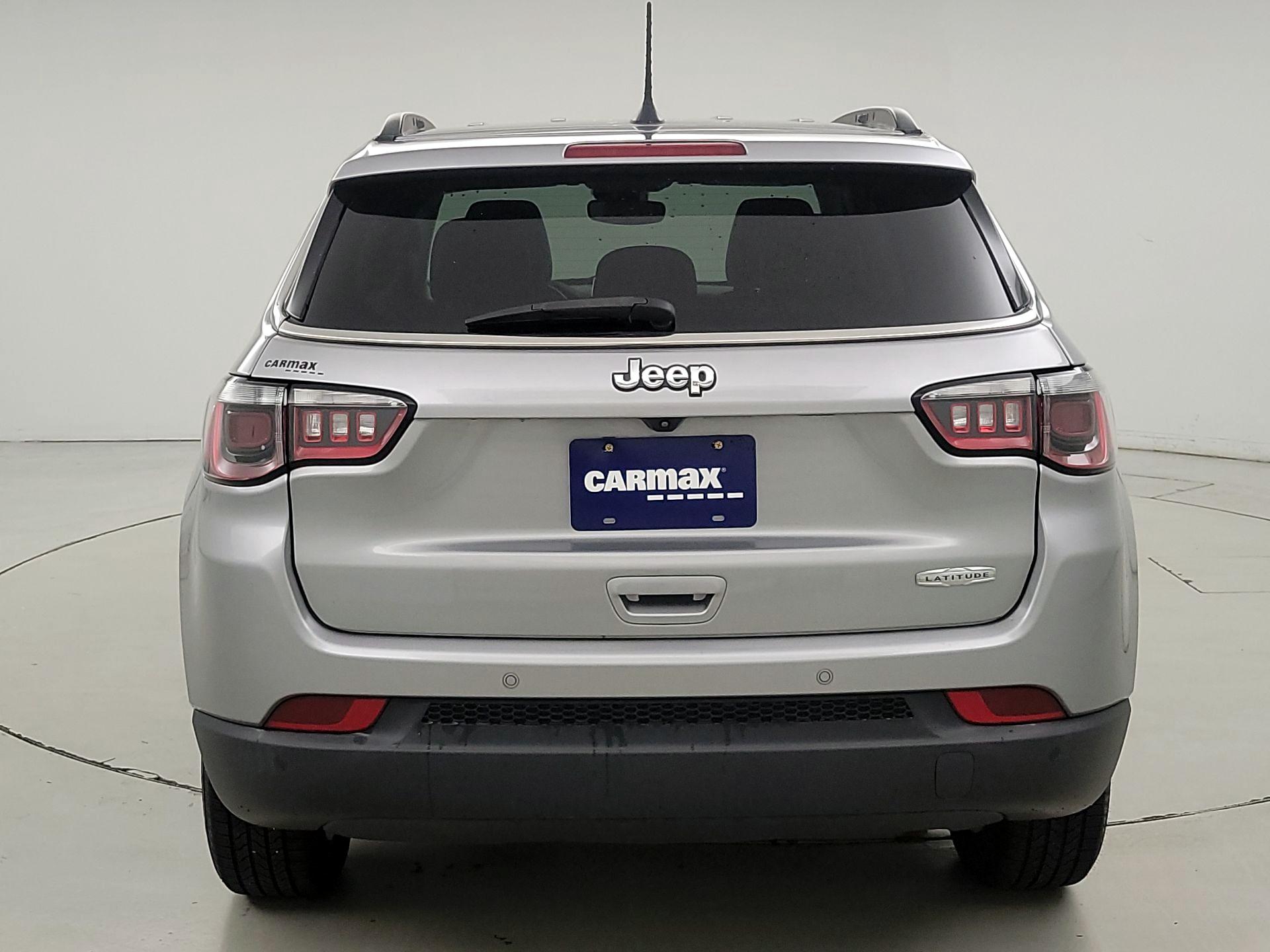 Thumbnail: 2022 Jeep Compass - 6