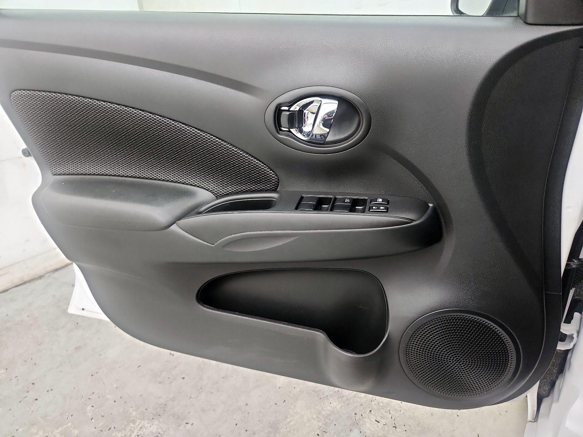 Thumbnail: 2018 Nissan Versa - 12