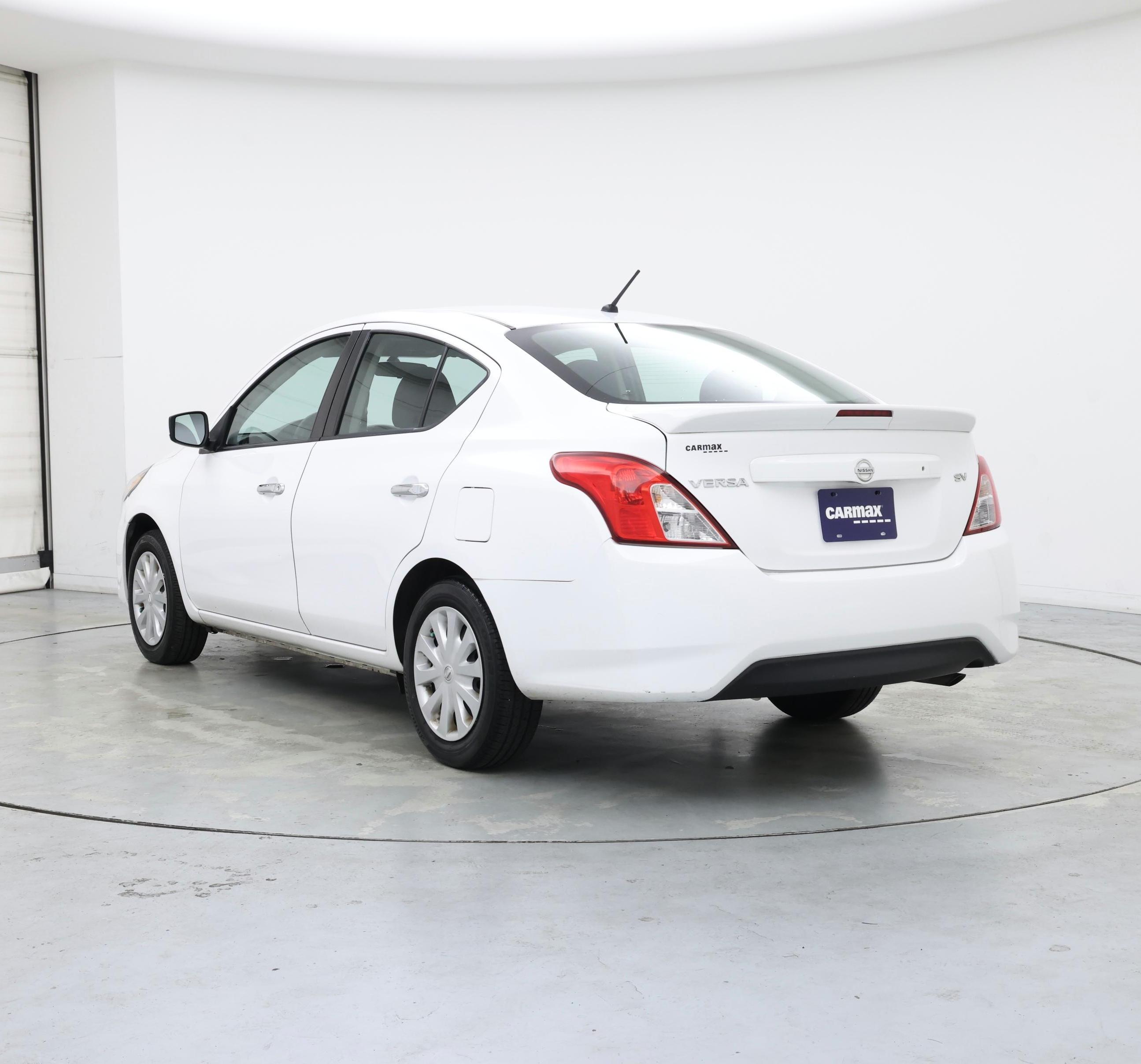 Thumbnail: 2018 Nissan Versa - 2