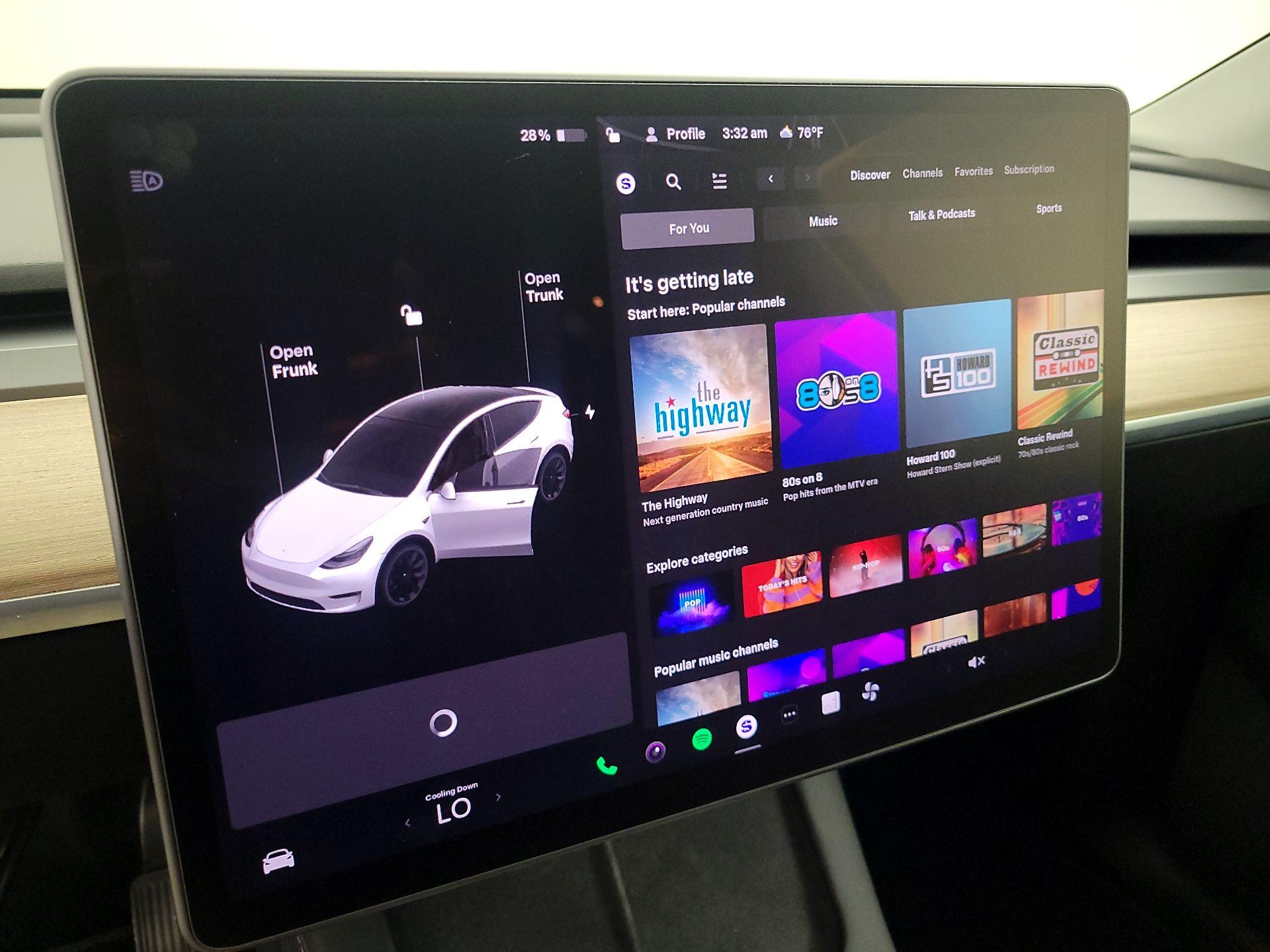 Thumbnail: 2022 Tesla Model Y - 15
