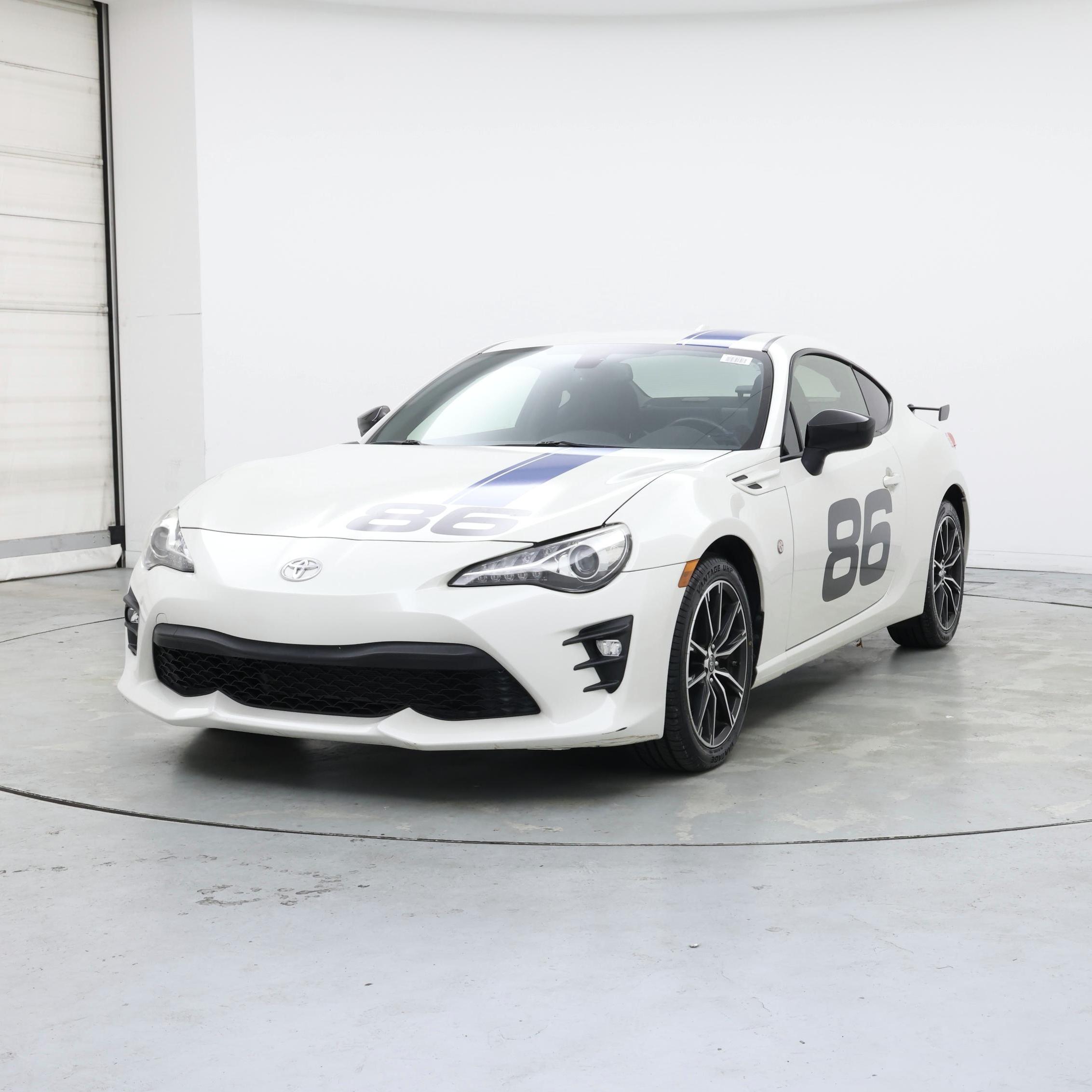 Thumbnail: 2018 Toyota 86 - 4