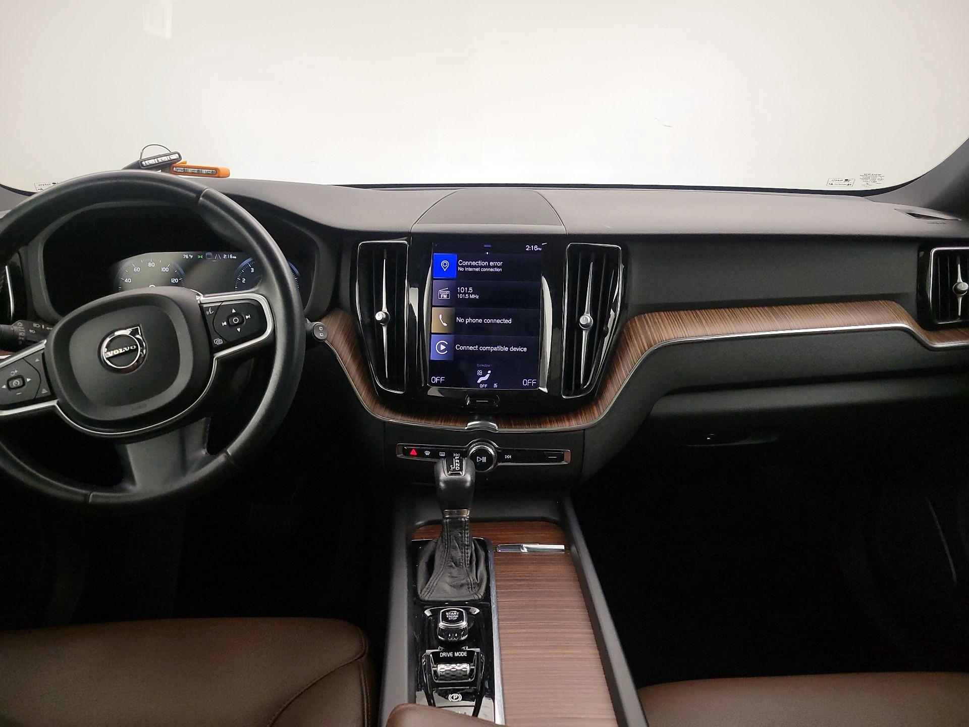 Thumbnail: 2021 Volvo XC60 - 9