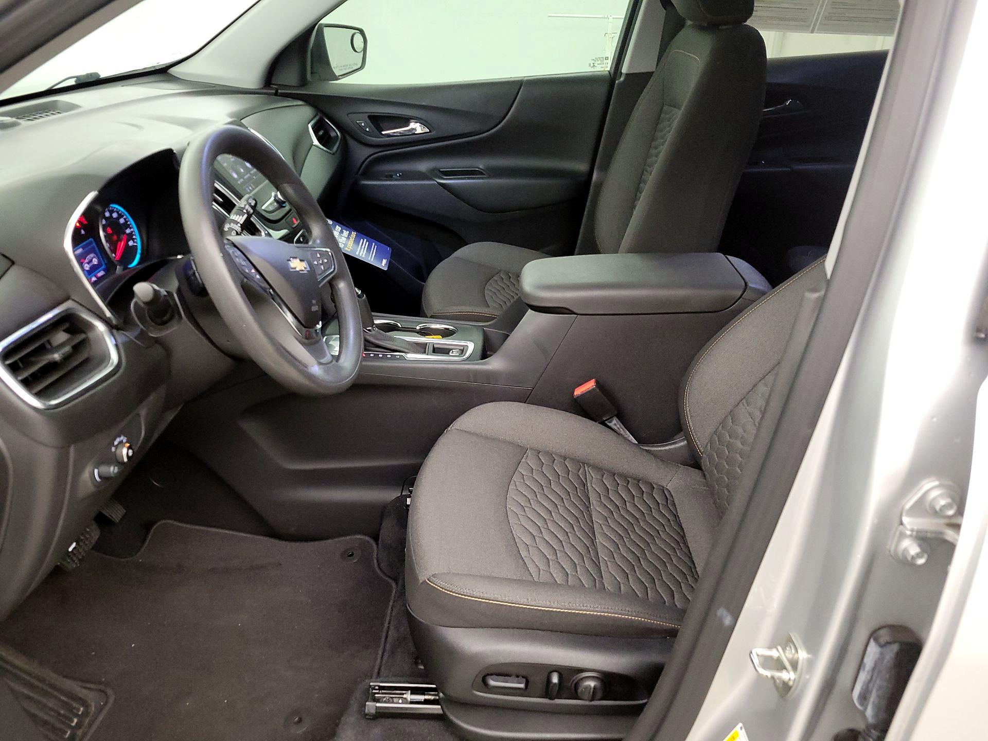 Thumbnail: 2020 Chevrolet Equinox - 11