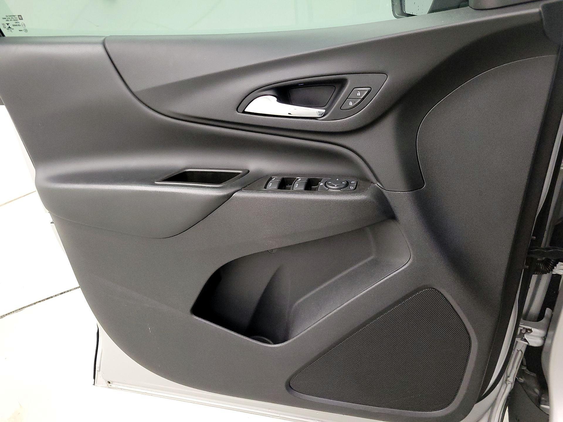 Thumbnail: 2020 Chevrolet Equinox - 12