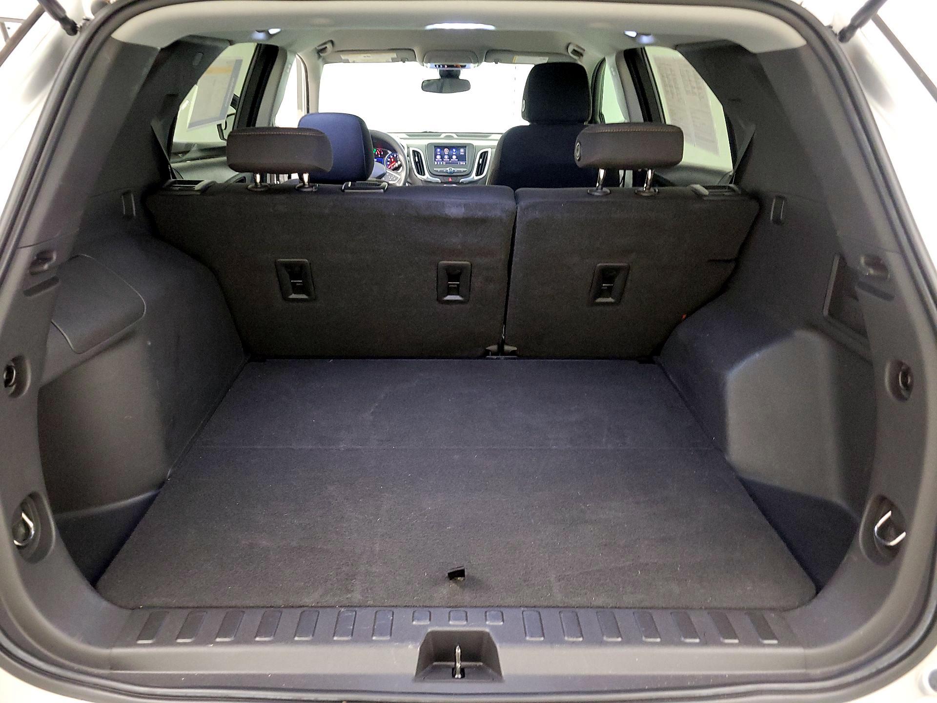 Thumbnail: 2020 Chevrolet Equinox - 20