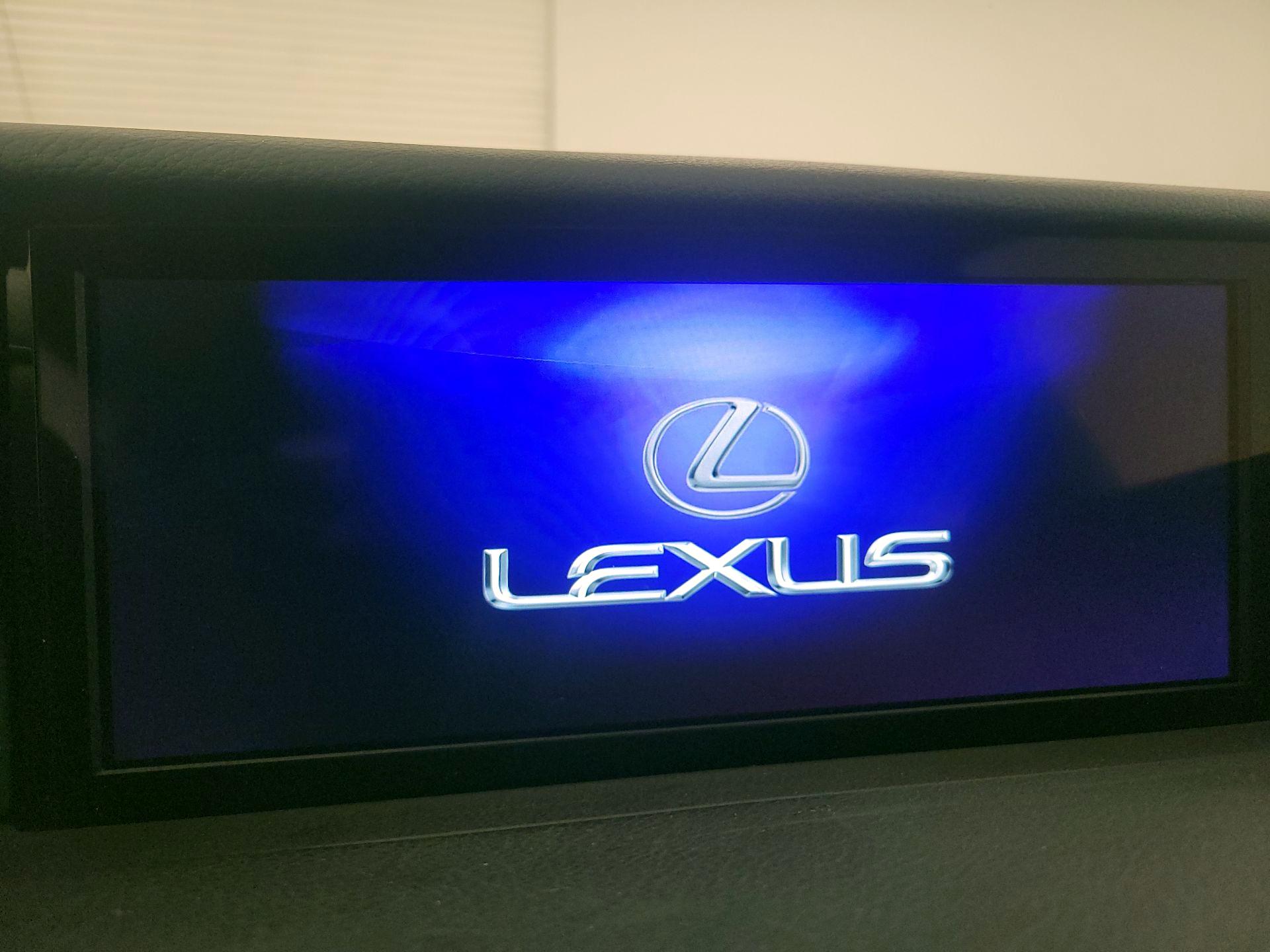 Thumbnail: 2019 Lexus IS - 16