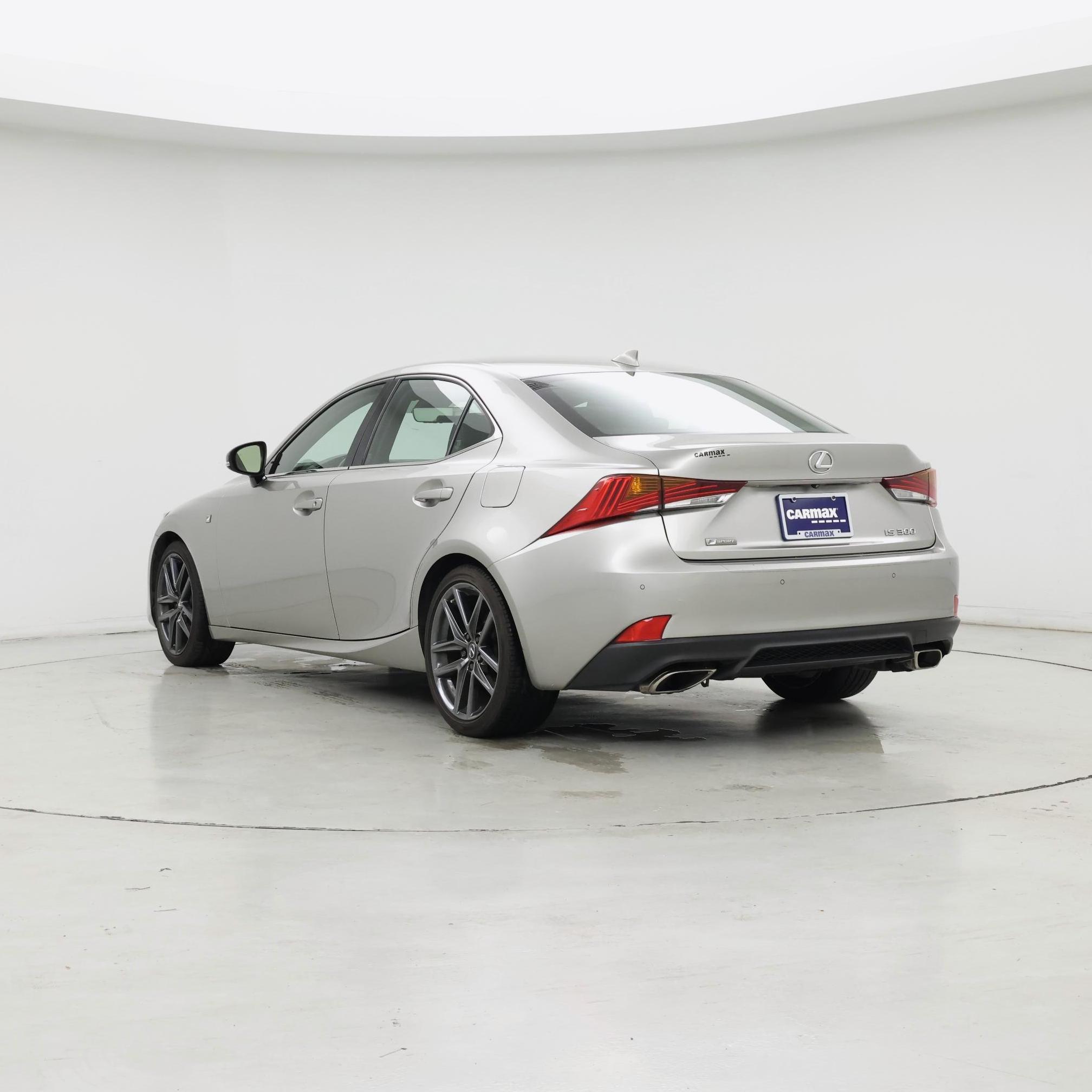 Thumbnail: 2019 Lexus IS - 2