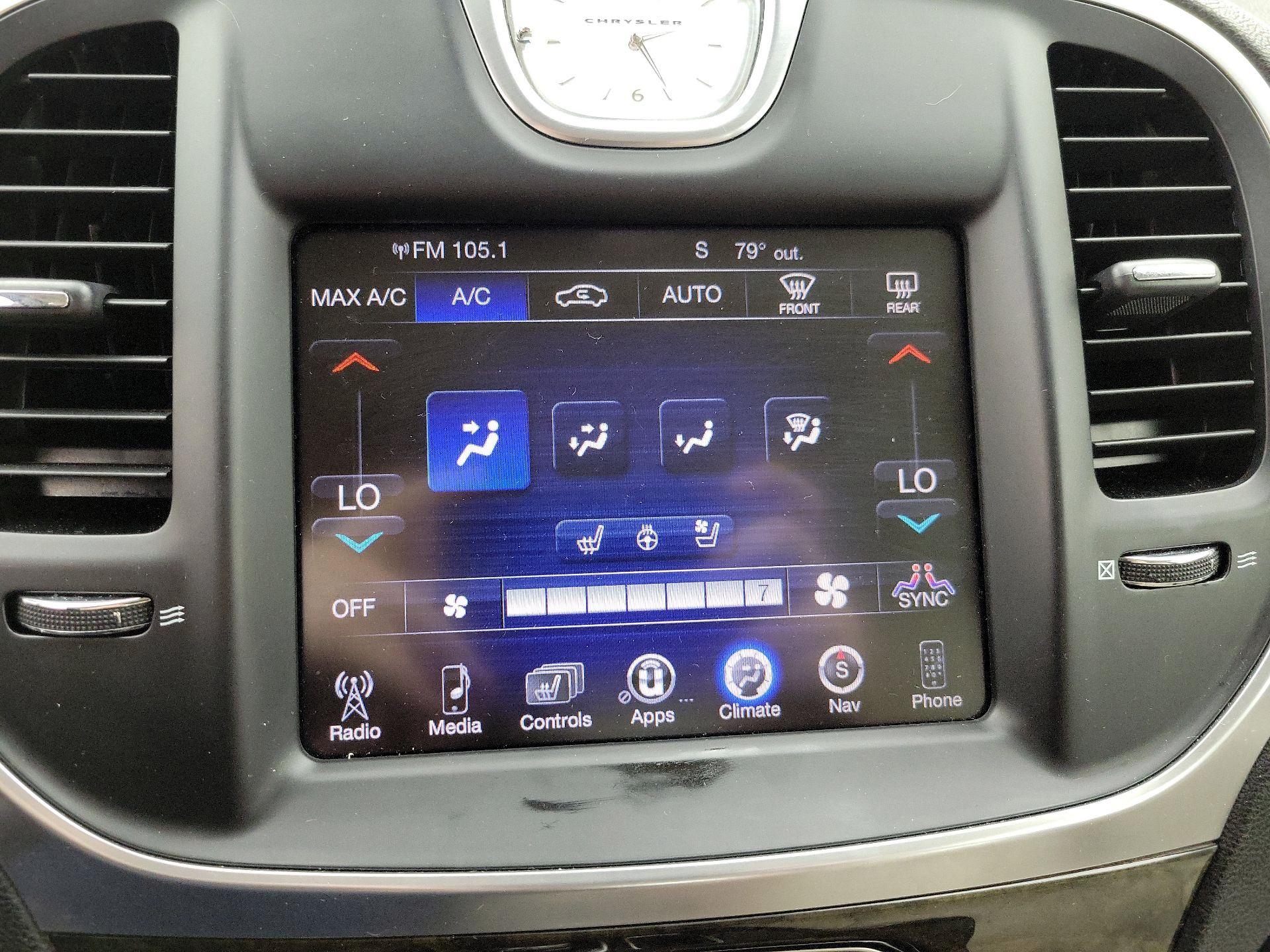 Thumbnail: 2015 Chrysler 300 - 17
