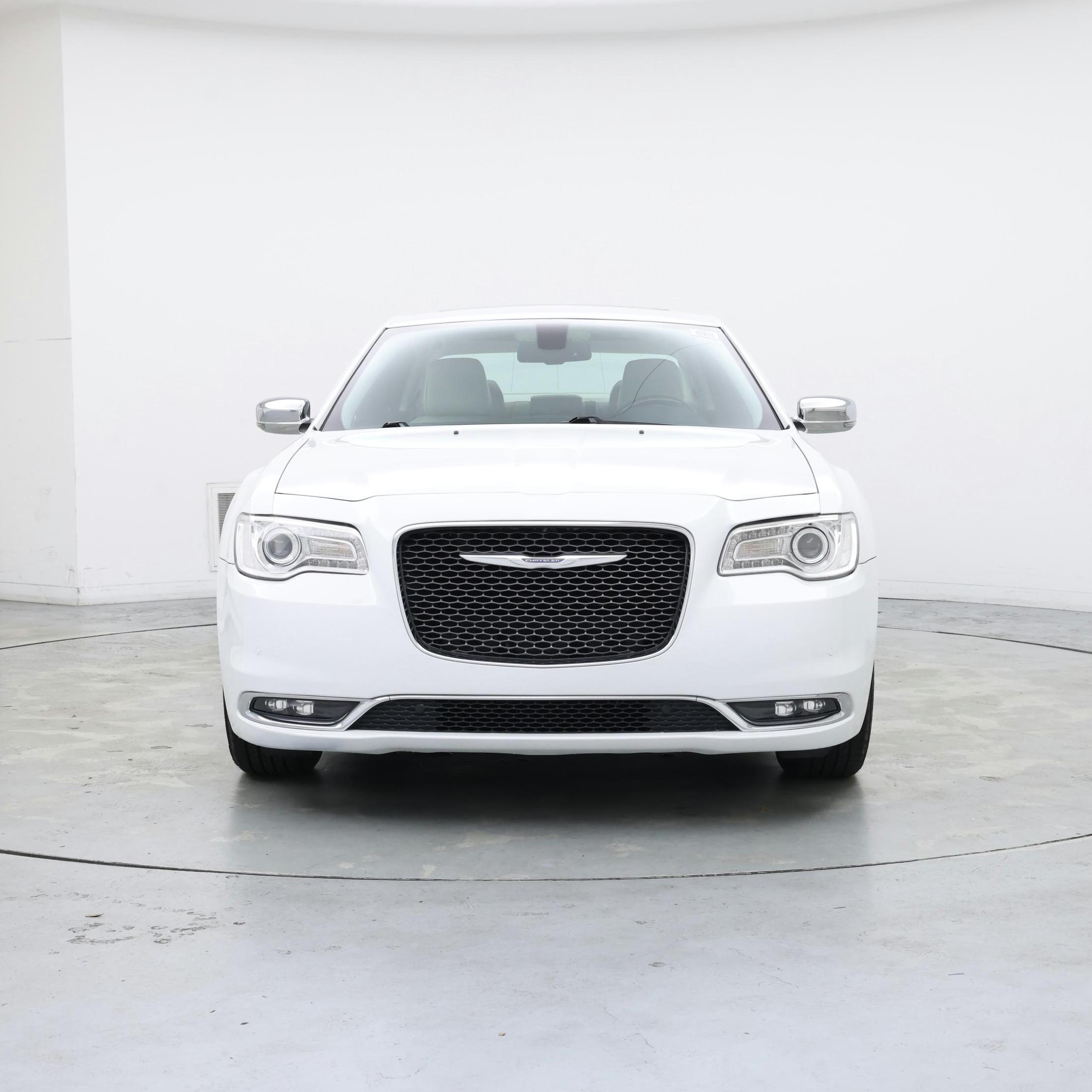 Thumbnail: 2015 Chrysler 300 - 5