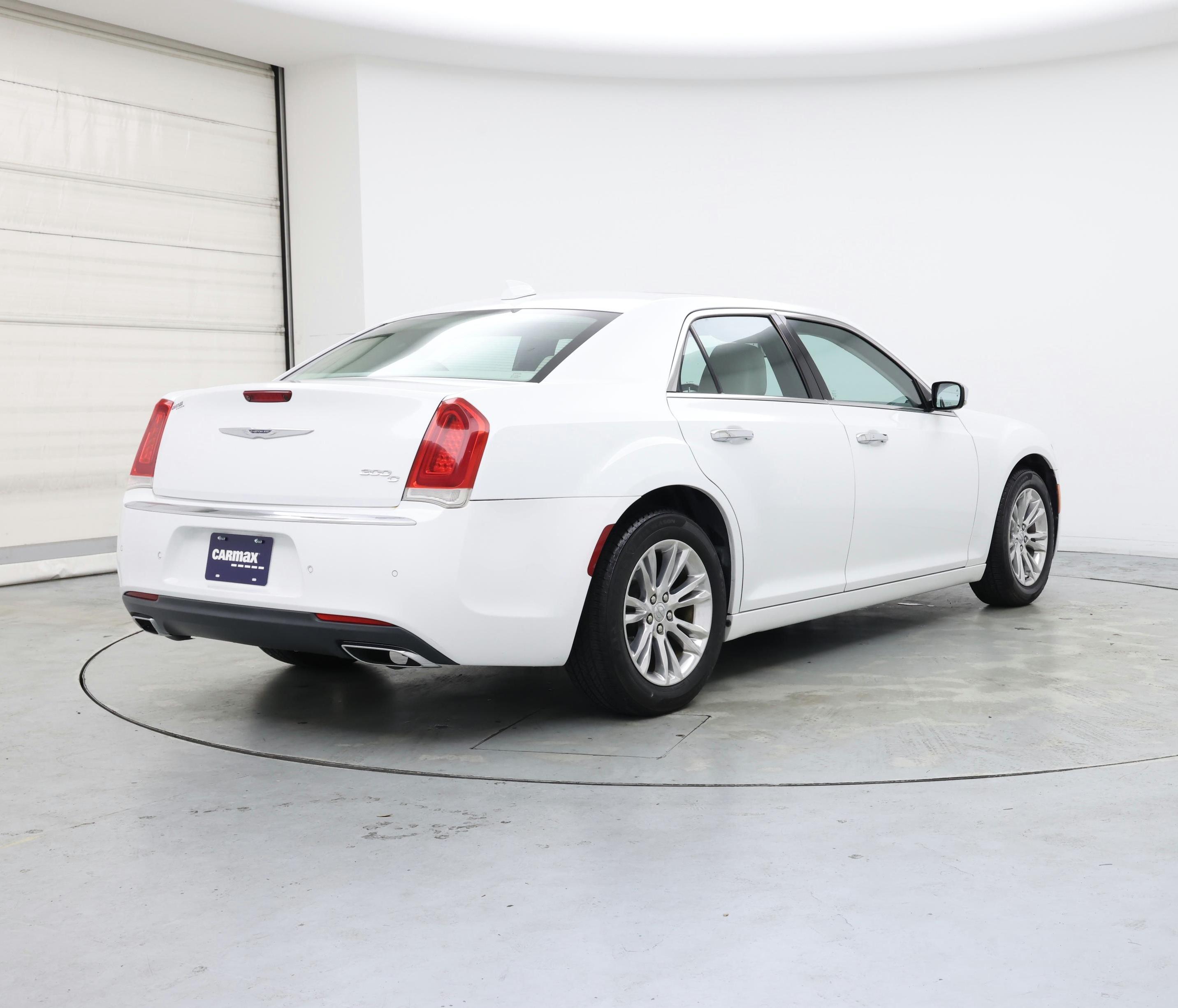 Thumbnail: 2015 Chrysler 300 - 8