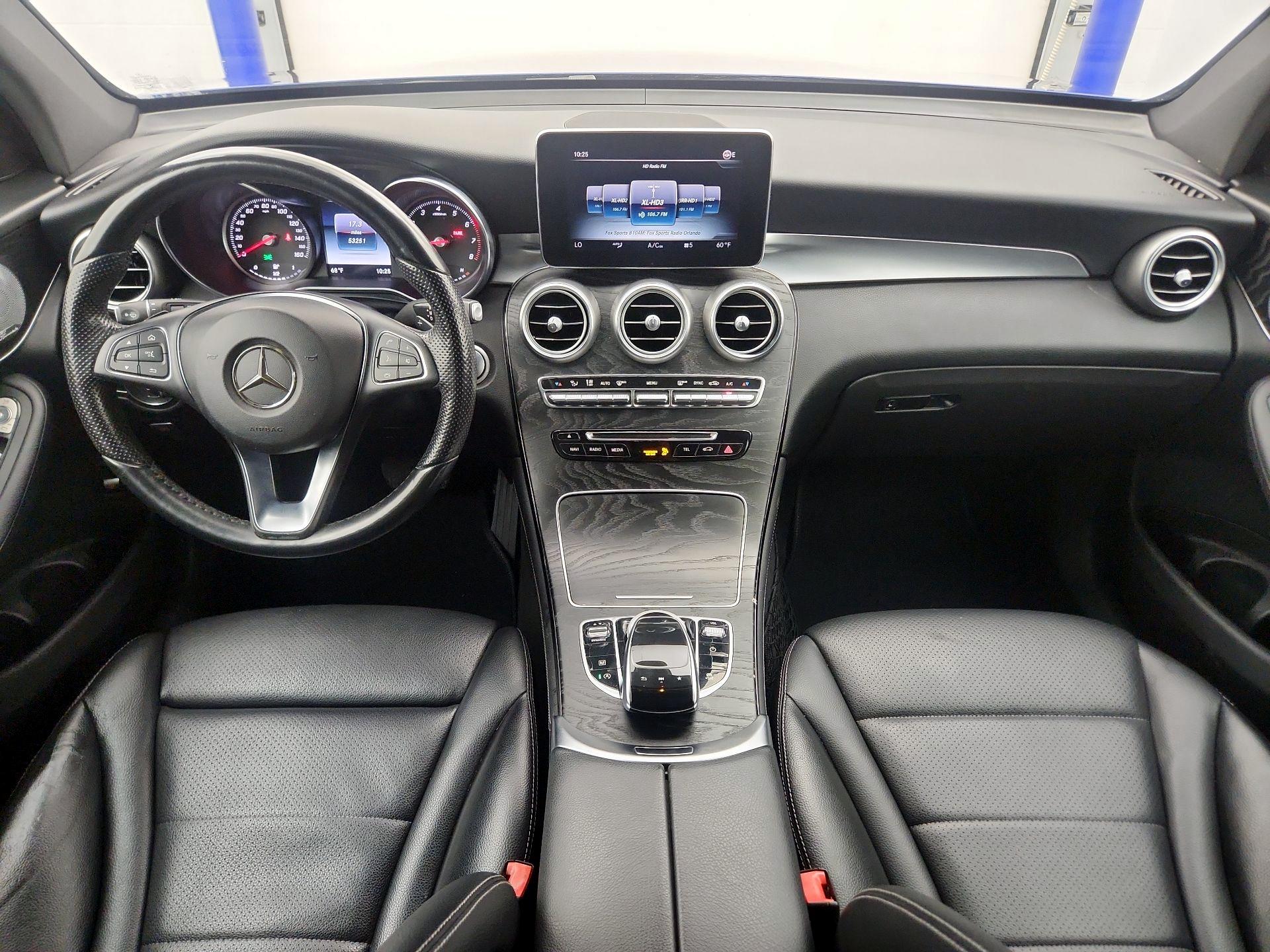 Thumbnail: 2018 Mercedes-Benz GLC - 9