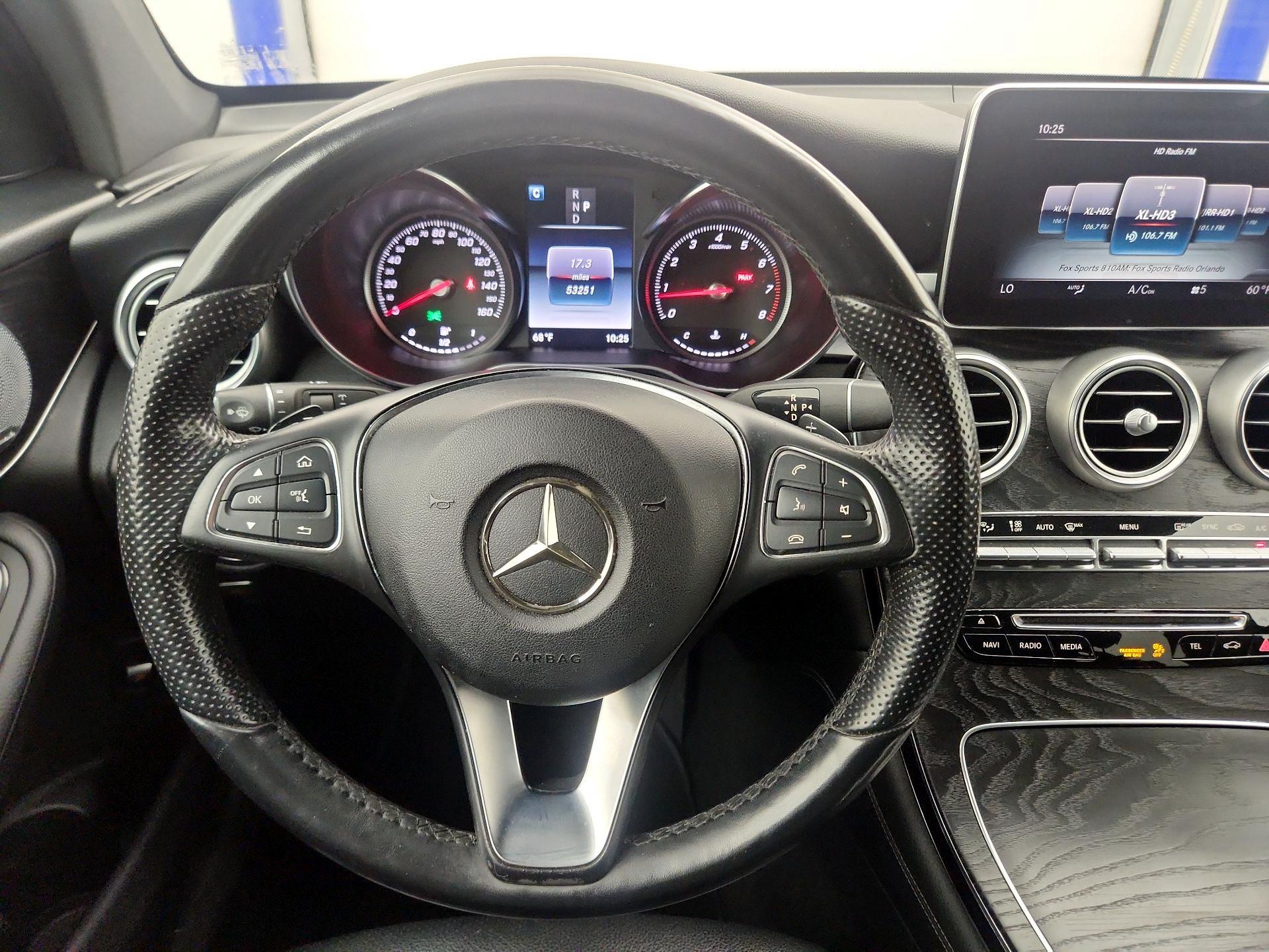 Thumbnail: 2018 Mercedes-Benz GLC - 10