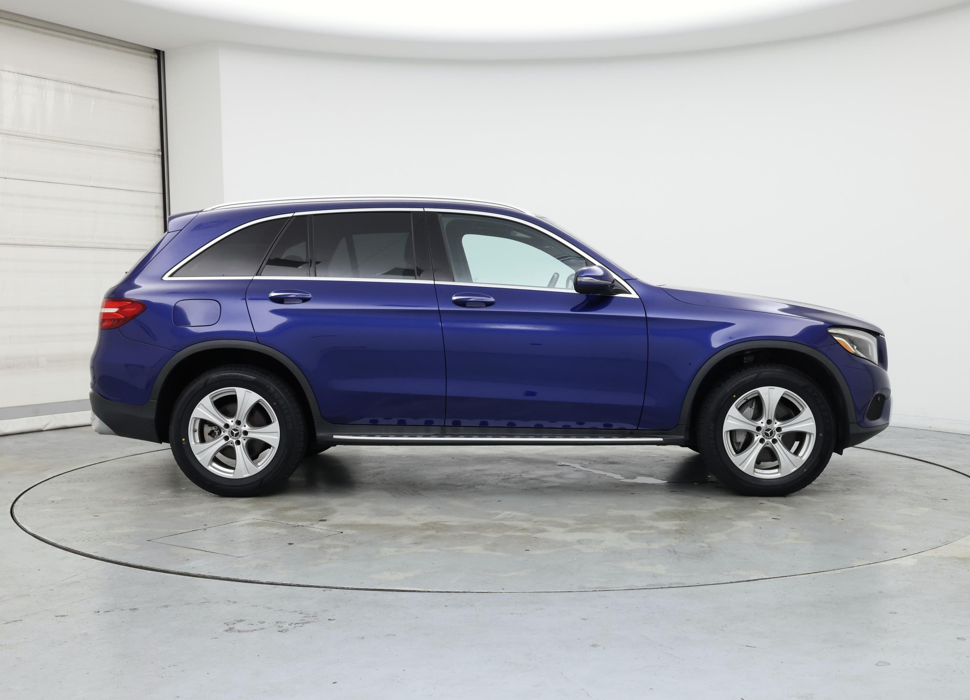 Thumbnail: 2018 Mercedes-Benz GLC - 7