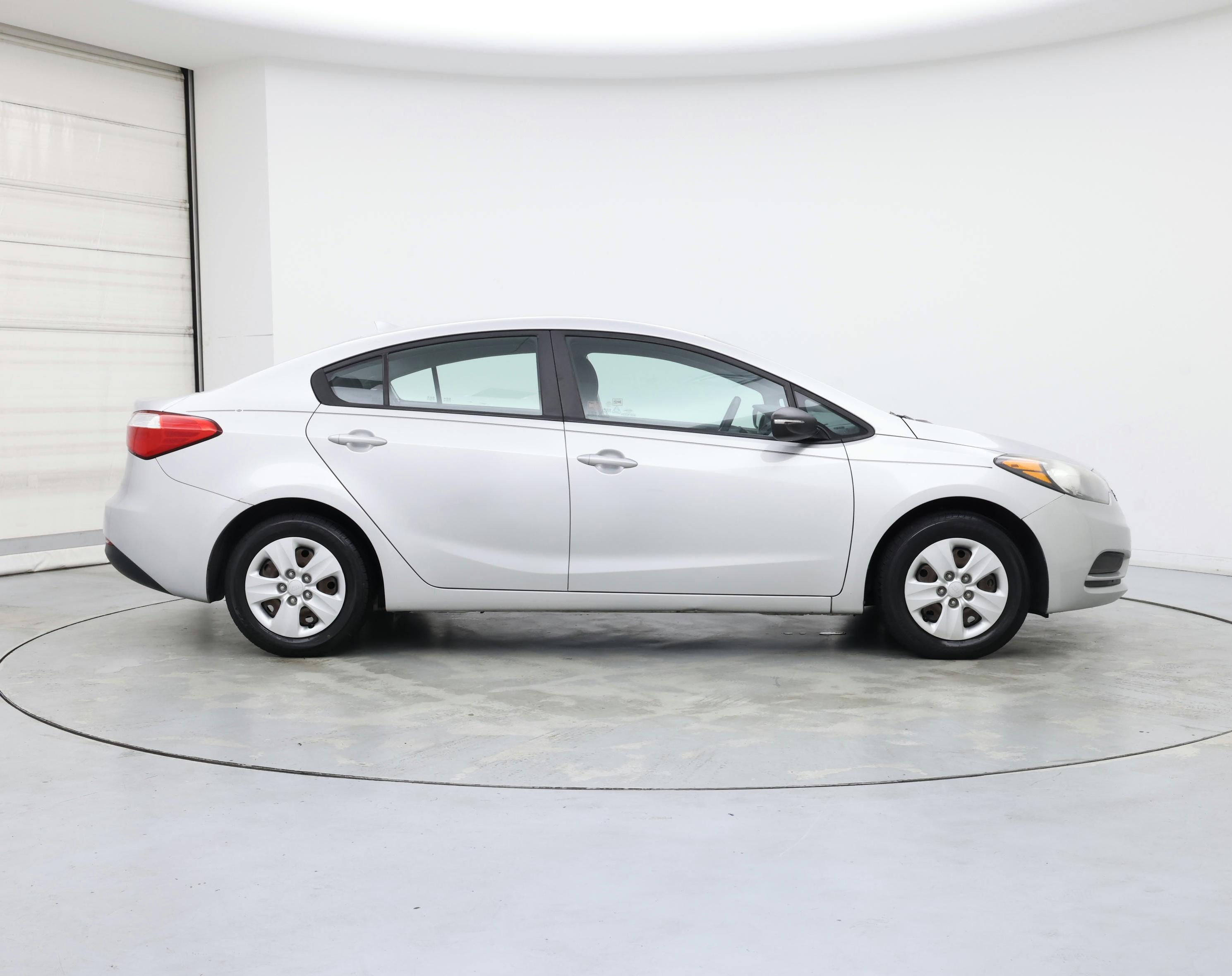 Thumbnail: 2015 Kia Forte - 7