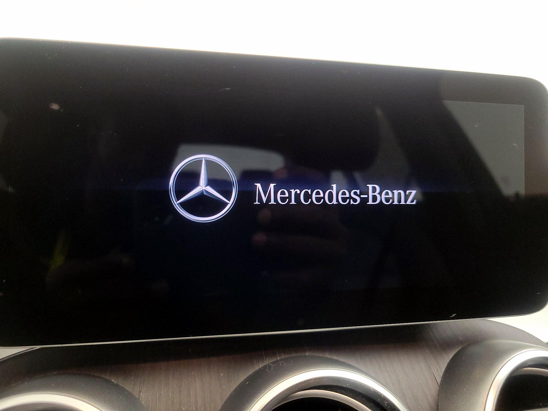 Thumbnail: 2020 Mercedes-Benz C-Class - 14