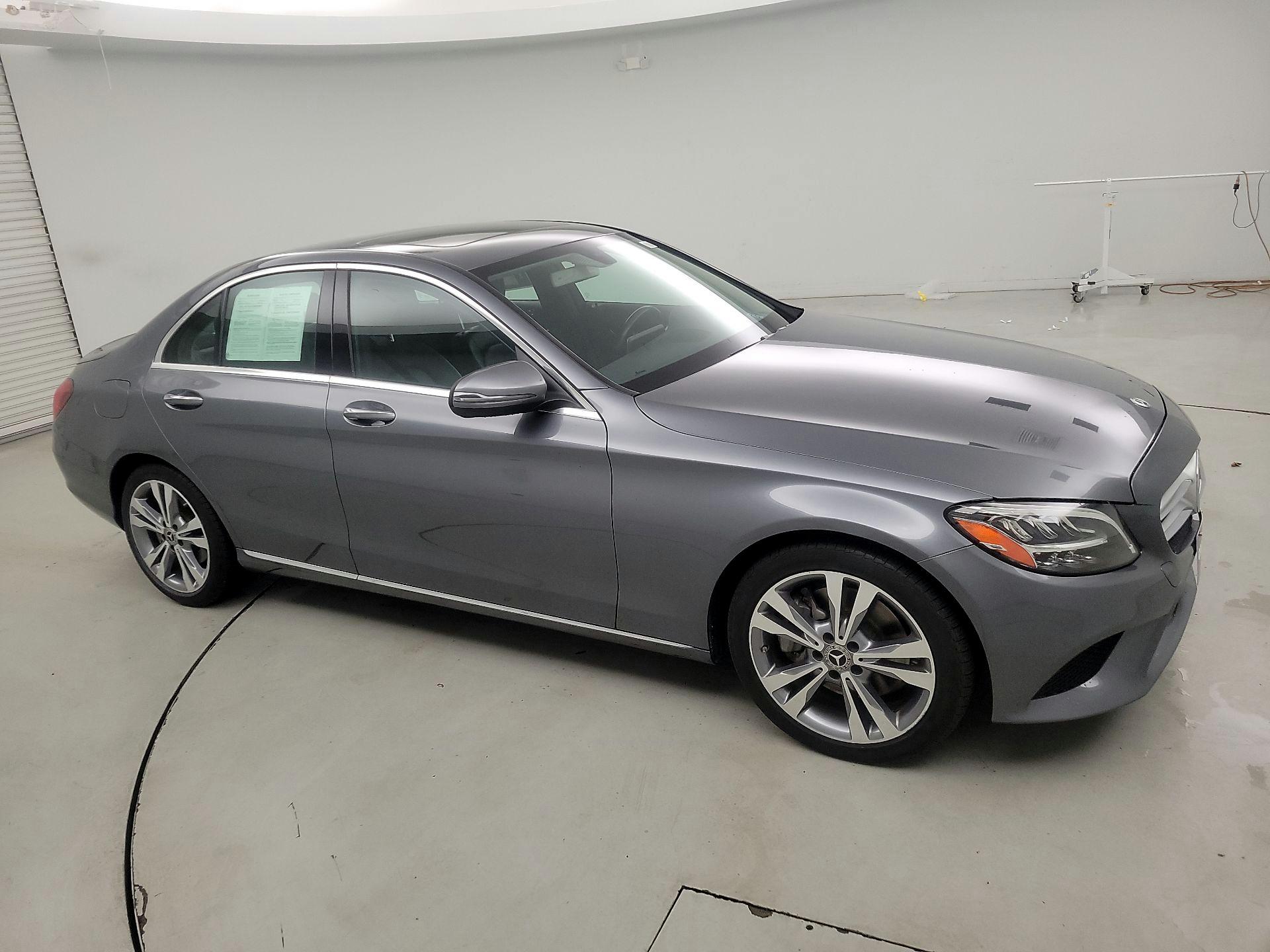 Thumbnail: 2020 Mercedes-Benz C-Class - 4