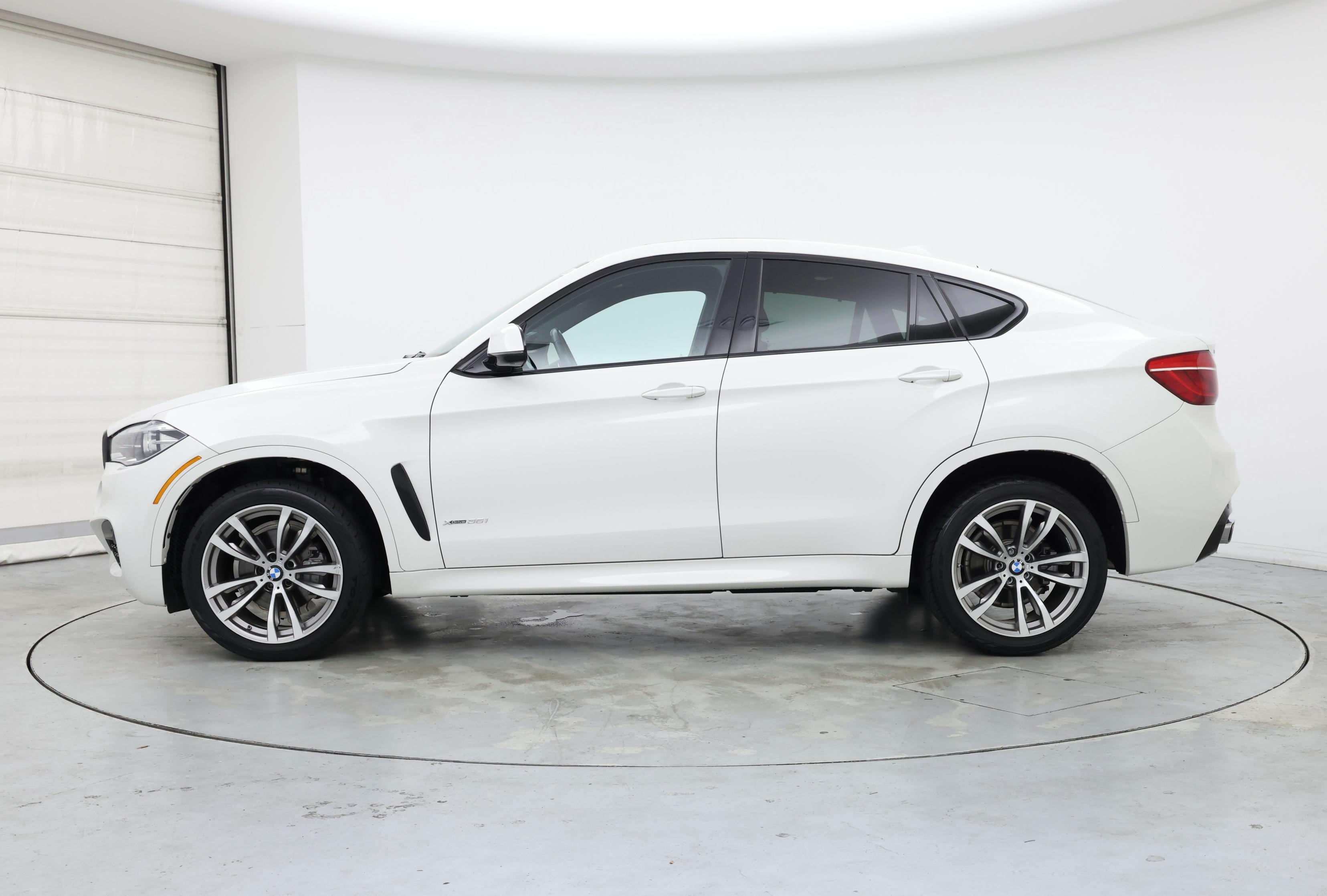 Thumbnail: 2016 BMW X6 - 3