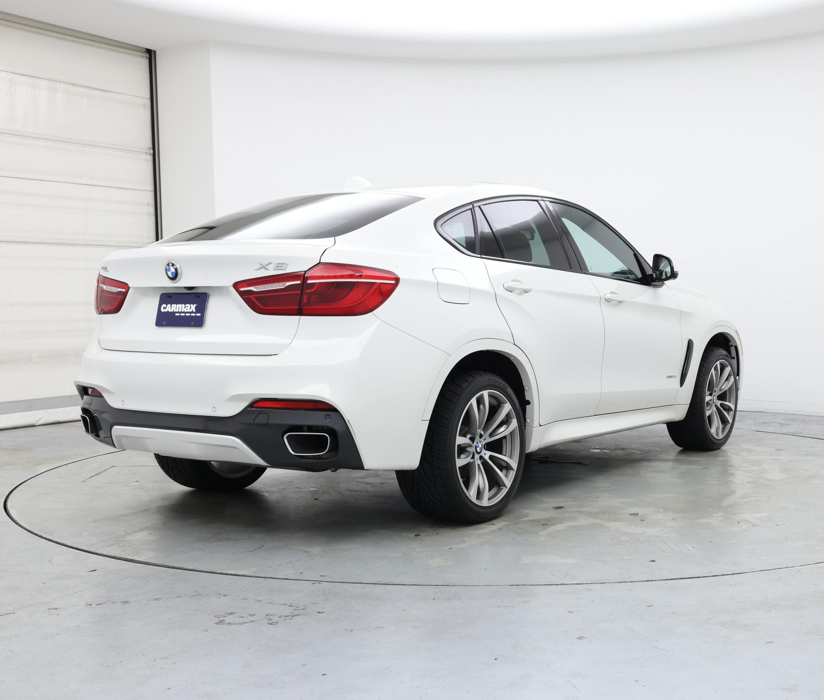 Thumbnail: 2016 BMW X6 - 8