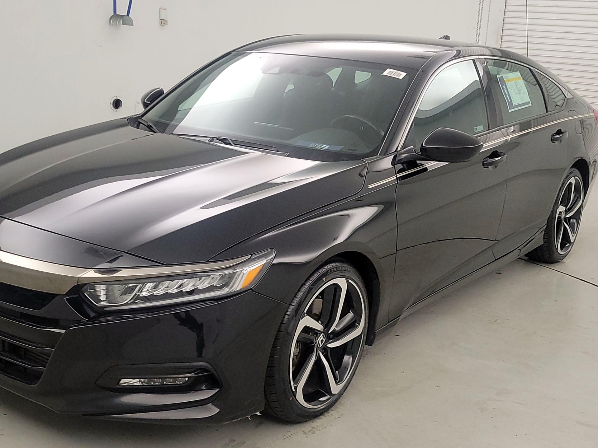 Thumbnail: 2019 Honda Accord - 3