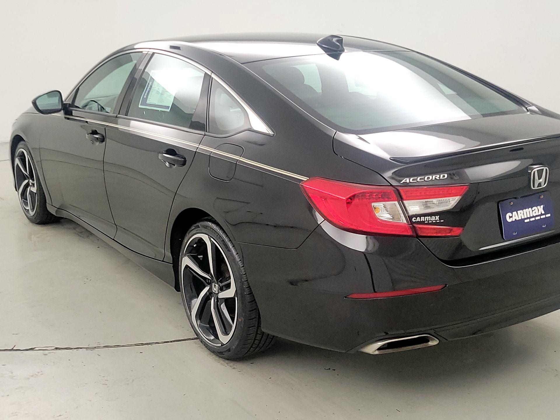 Thumbnail: 2019 Honda Accord - 7