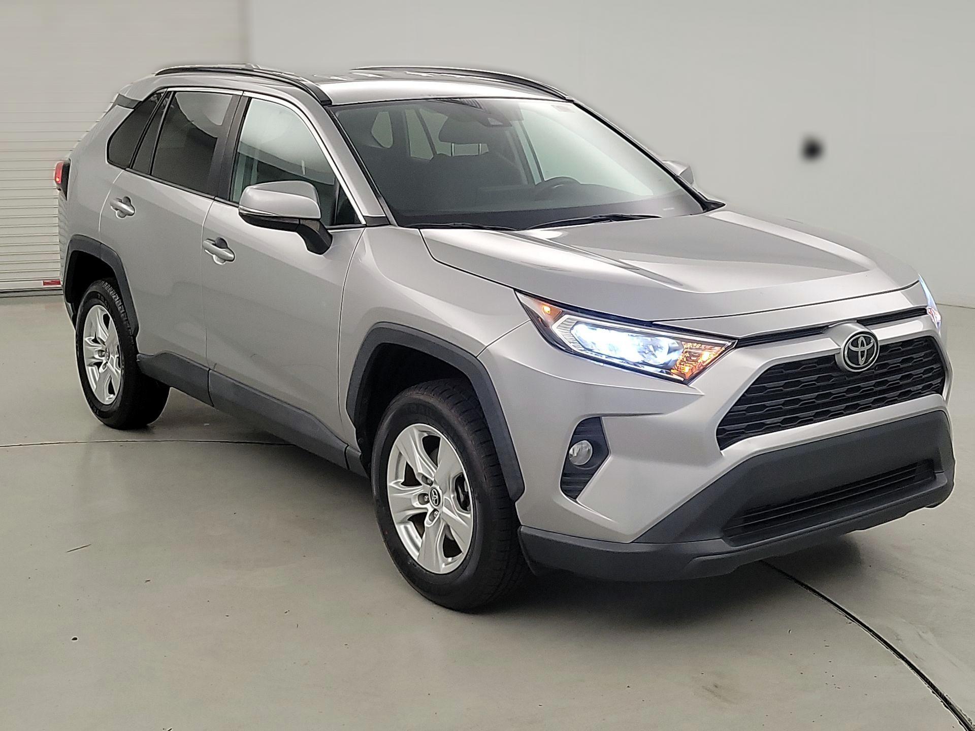 Thumbnail: 2020 Toyota RAV4 - 1