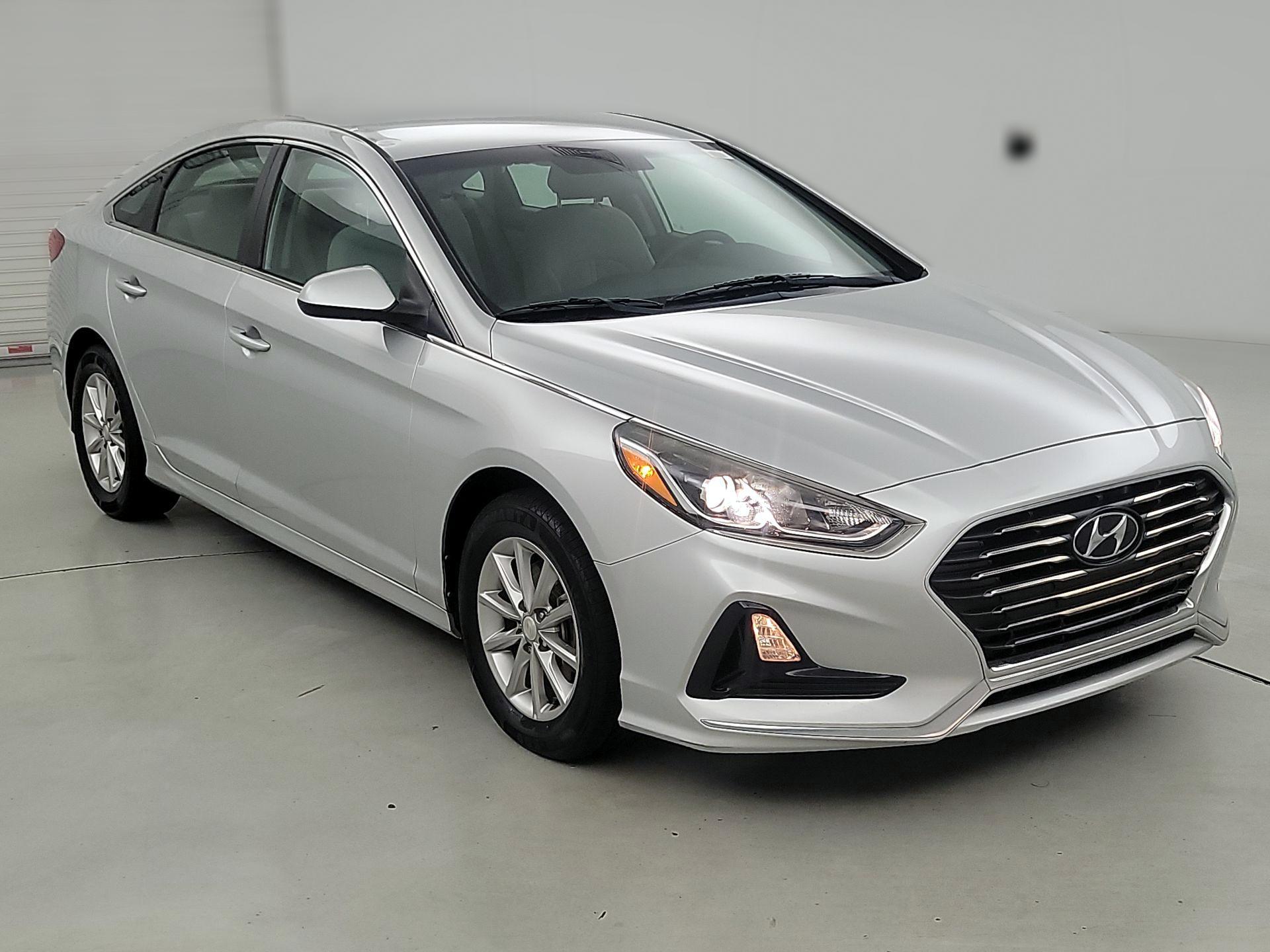 Thumbnail: 2019 Hyundai Sonata - 1