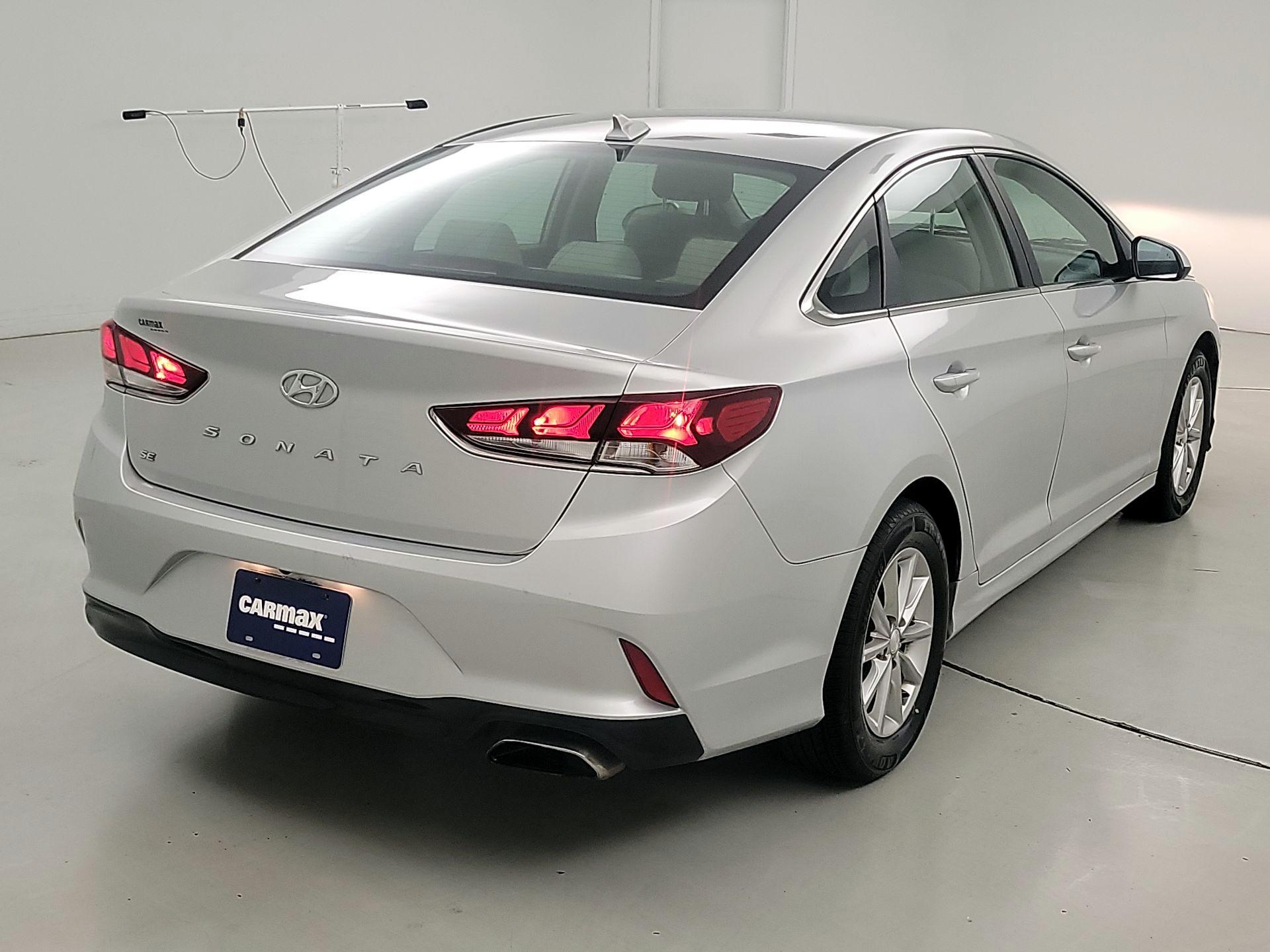 Thumbnail: 2019 Hyundai Sonata - 5