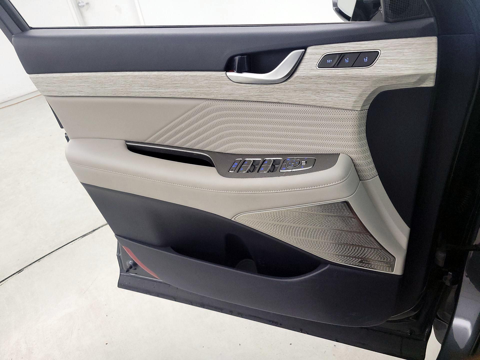 Thumbnail: 2024 Hyundai Palisade - 12