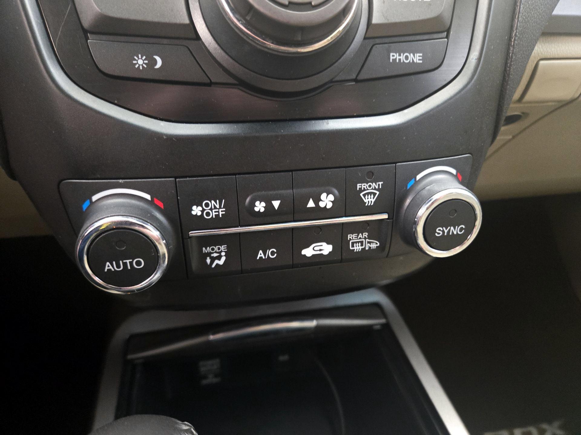 Thumbnail: 2014 Acura RDX - 17