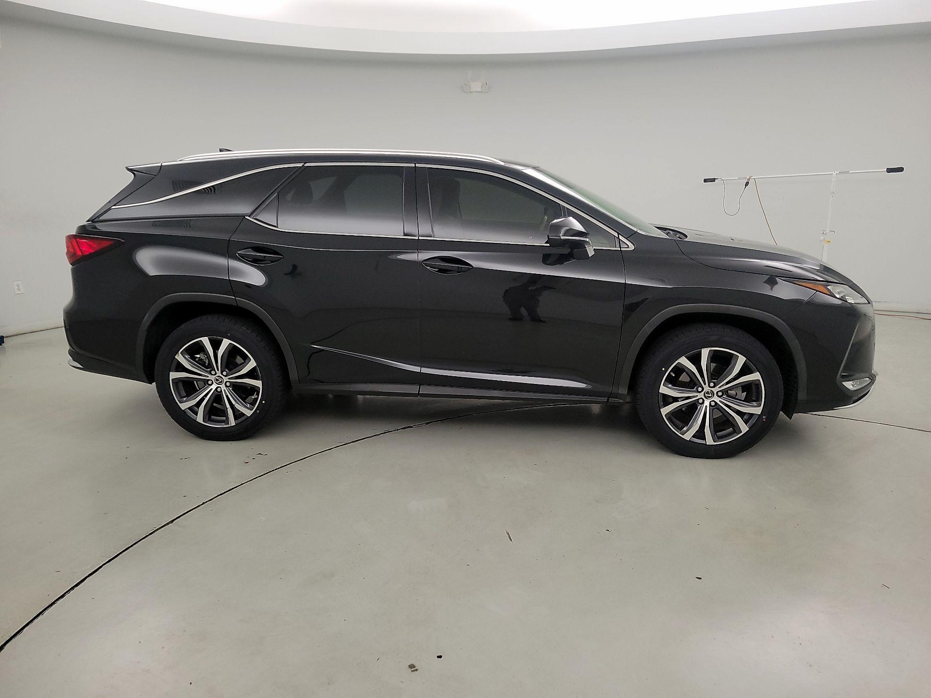 Thumbnail: 2022 Lexus RX - 4