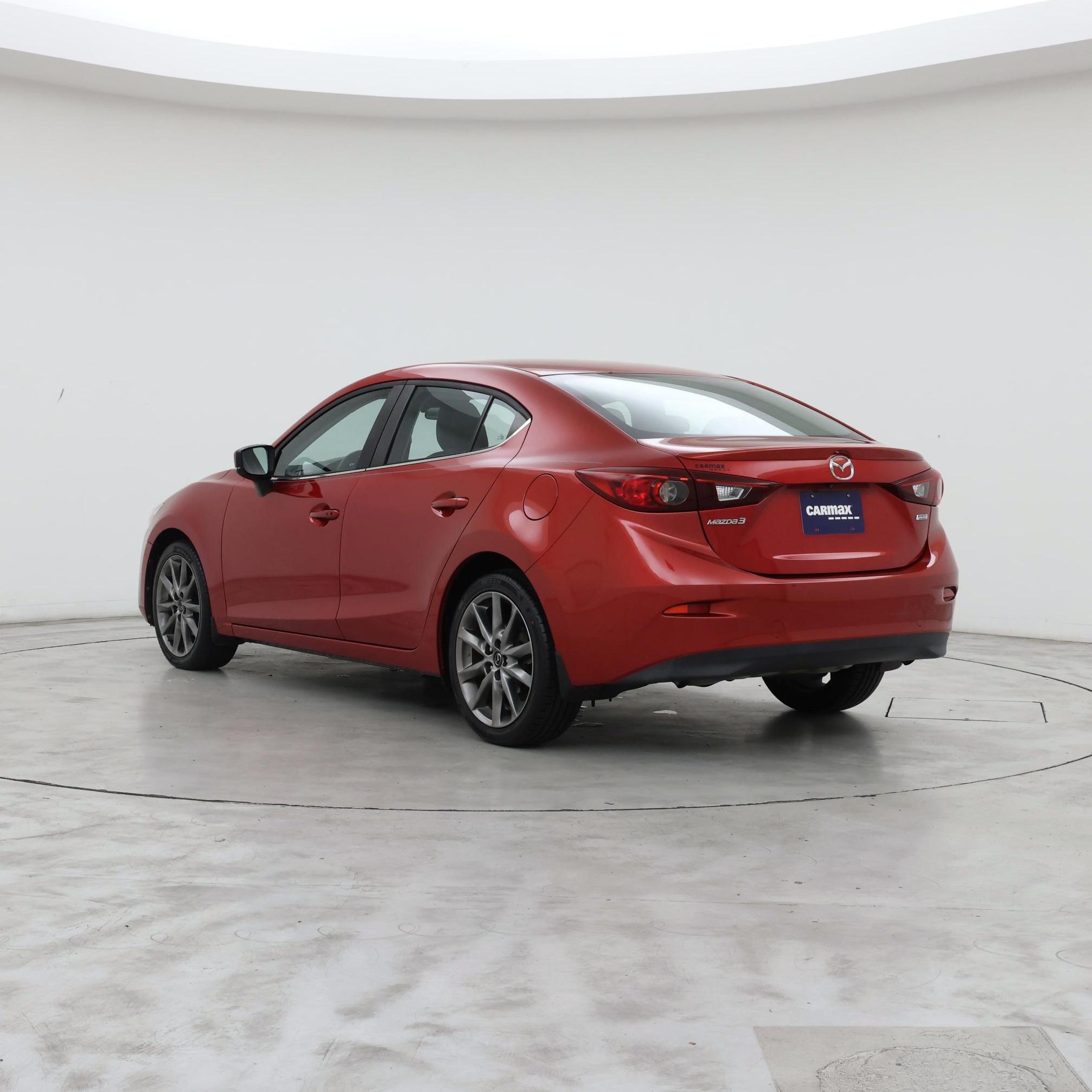 Thumbnail: 2018 Mazda Mazda3 - 2