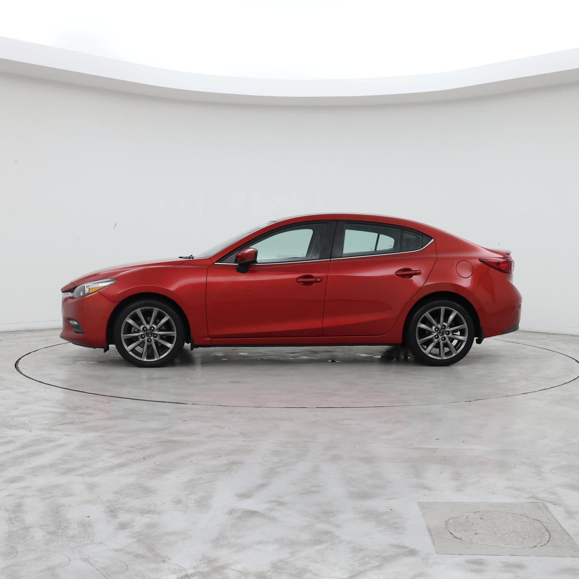Thumbnail: 2018 Mazda Mazda3 - 3
