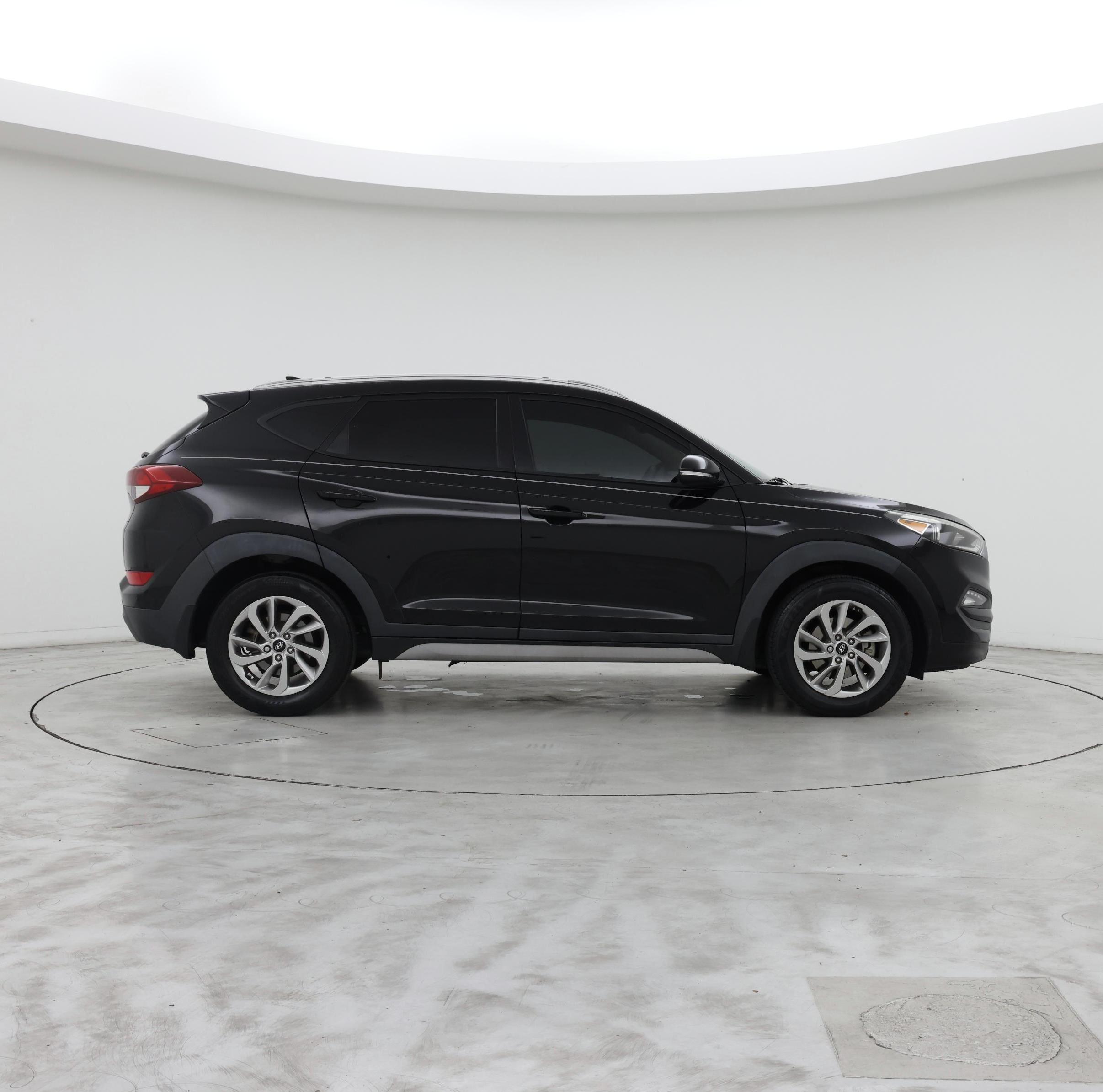 Thumbnail: 2018 Hyundai Tucson - 7