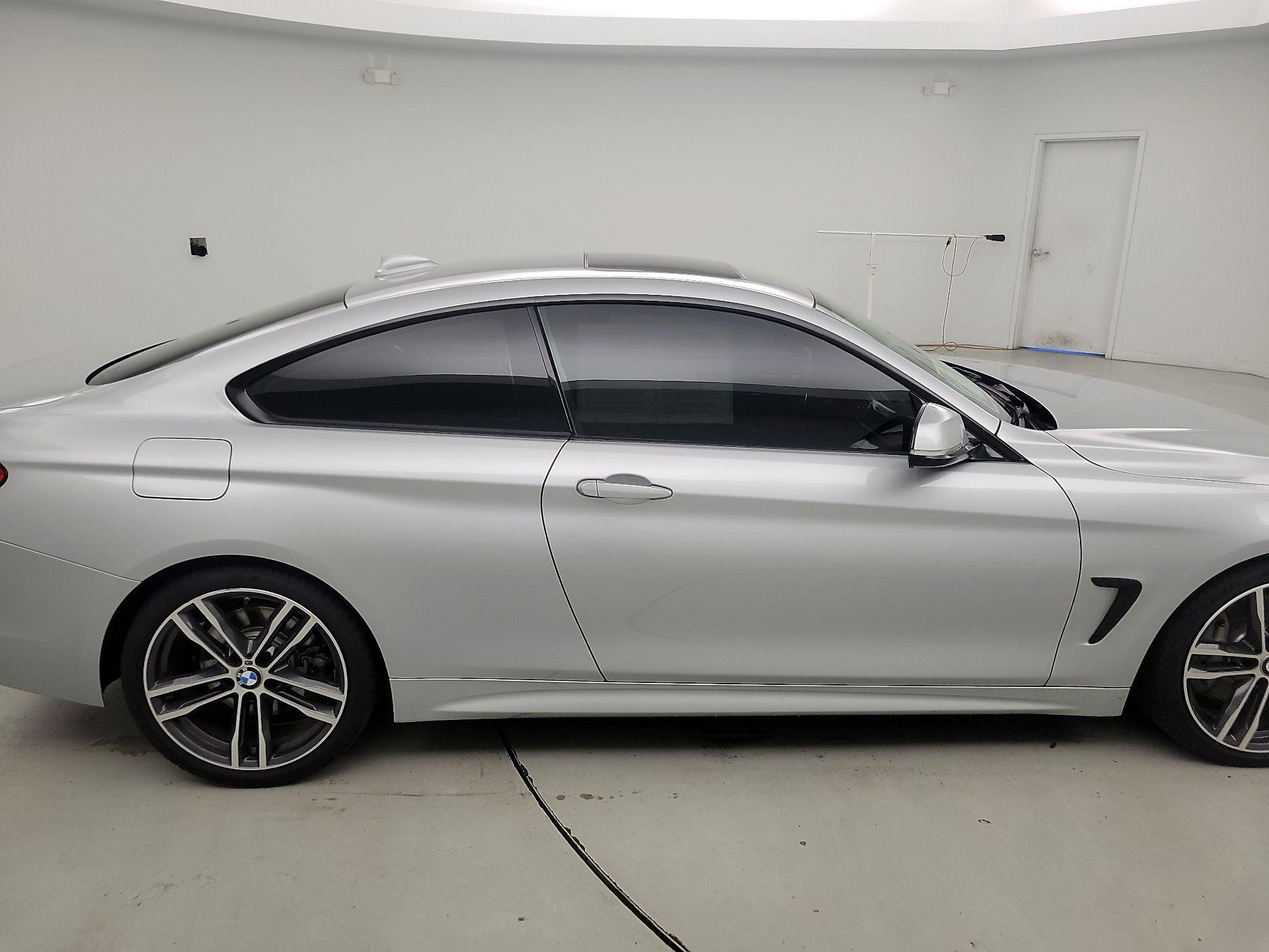 Thumbnail: 2019 BMW 4 Series - 4