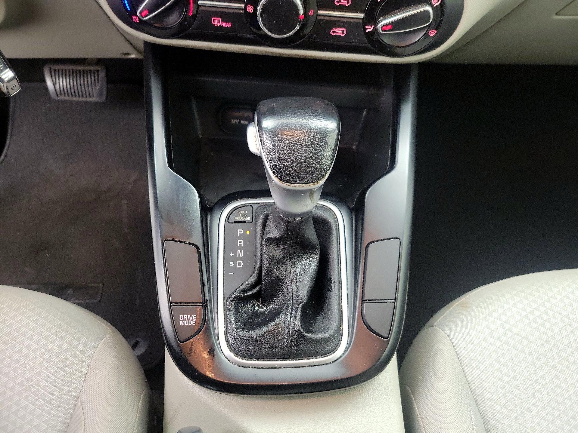 Thumbnail: 2020 Kia Soul - 17