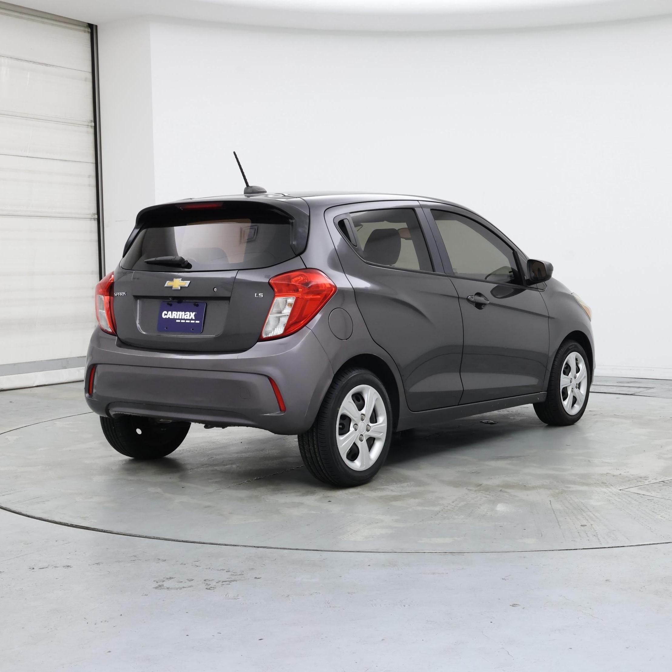 Thumbnail: 2016 Chevrolet Spark - 8