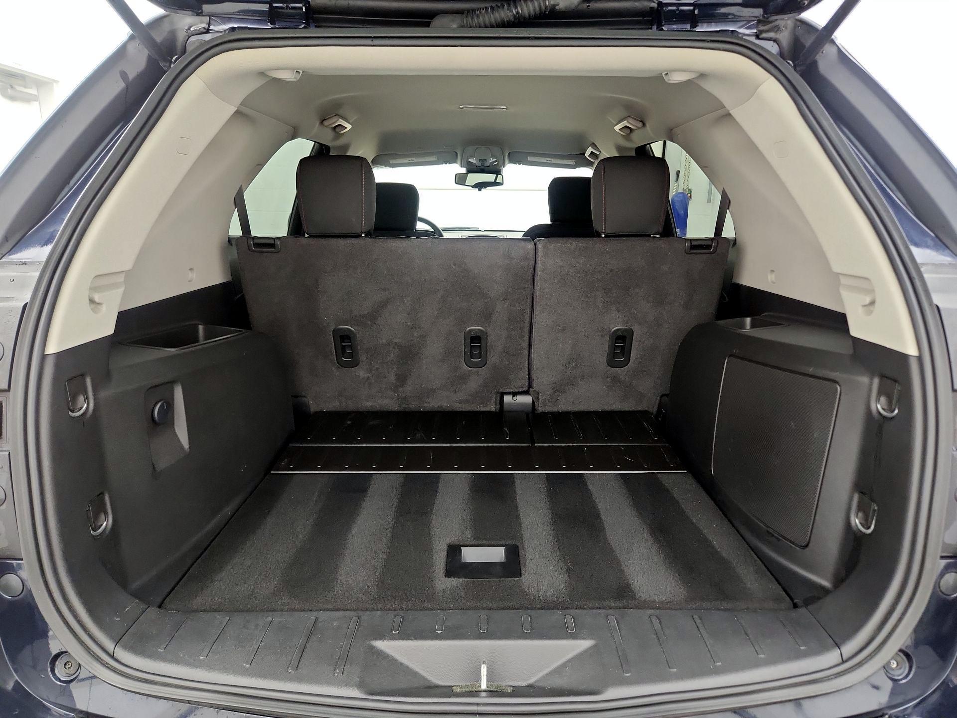 Thumbnail: 2017 Chevrolet Equinox - 19