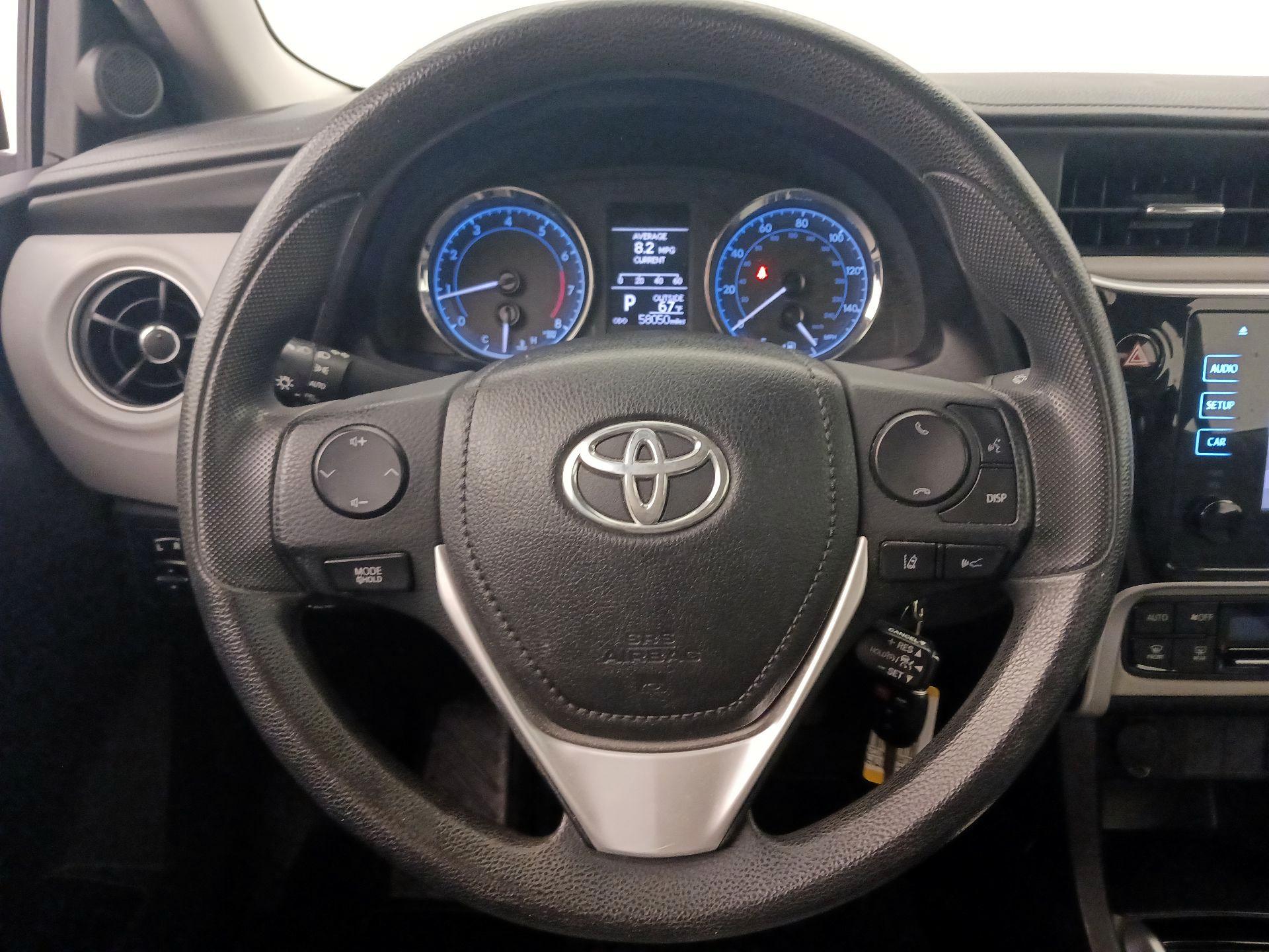 Thumbnail: 2019 Toyota Corolla - 10