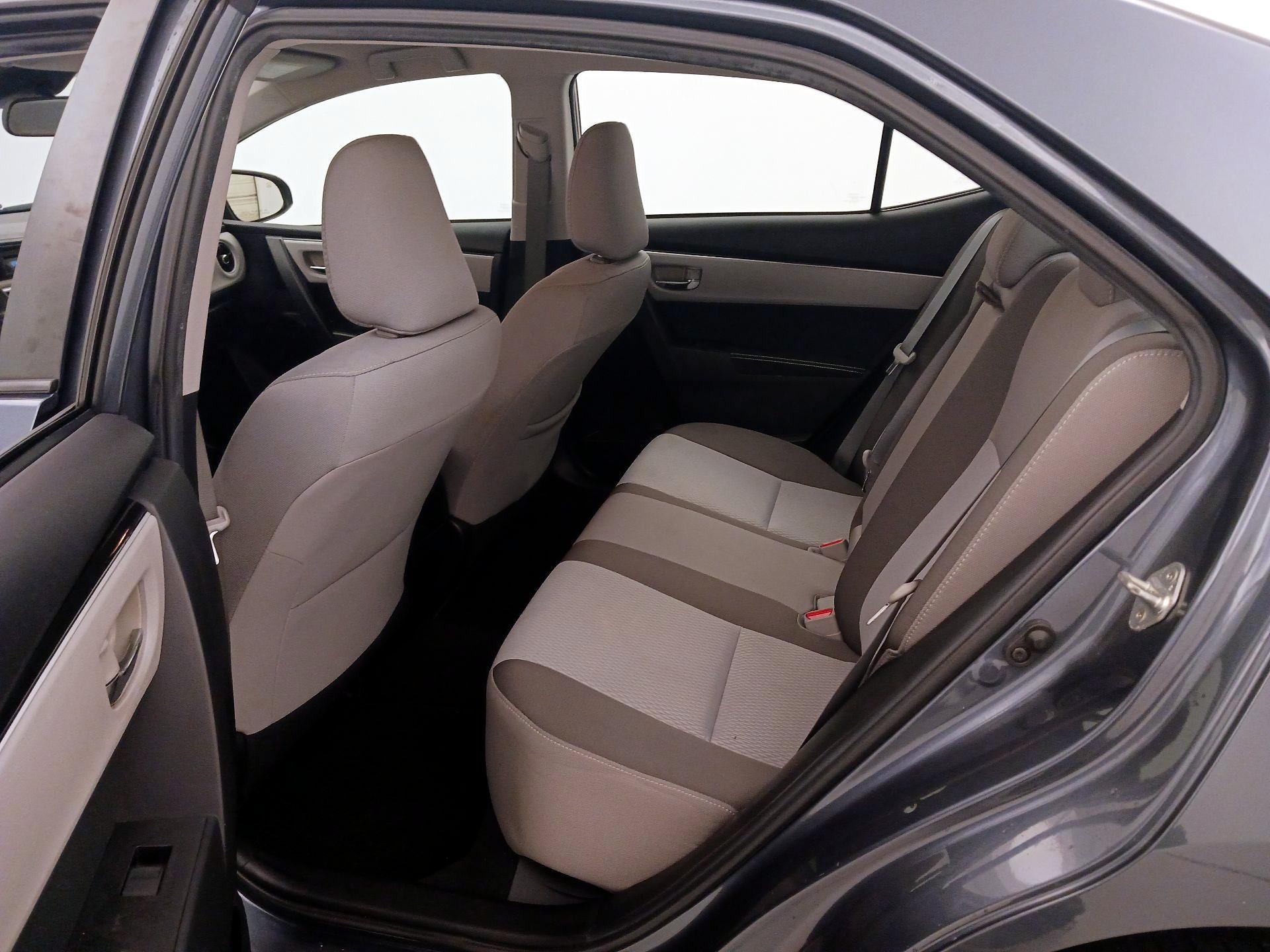 Thumbnail: 2019 Toyota Corolla - 19