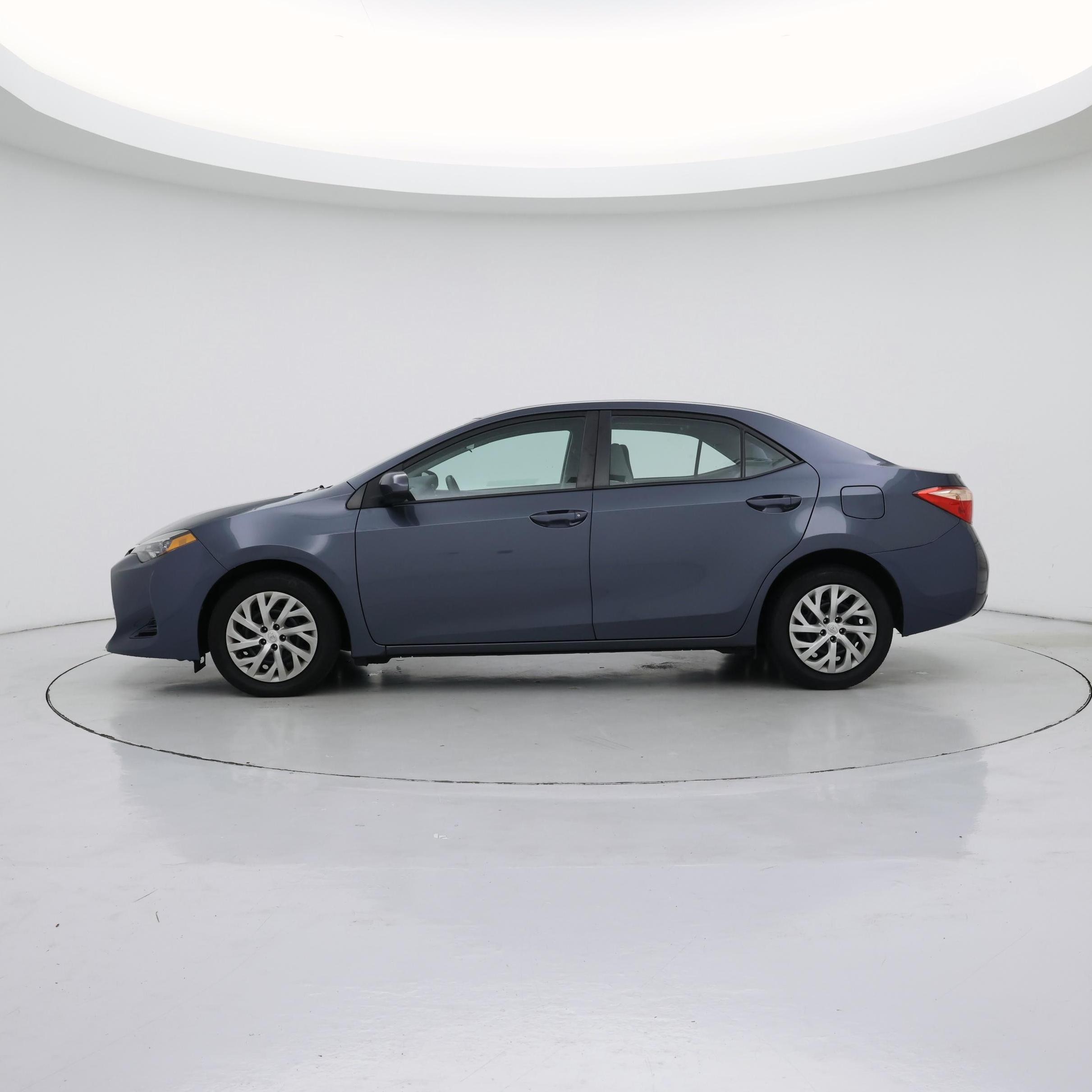 Thumbnail: 2019 Toyota Corolla - 3