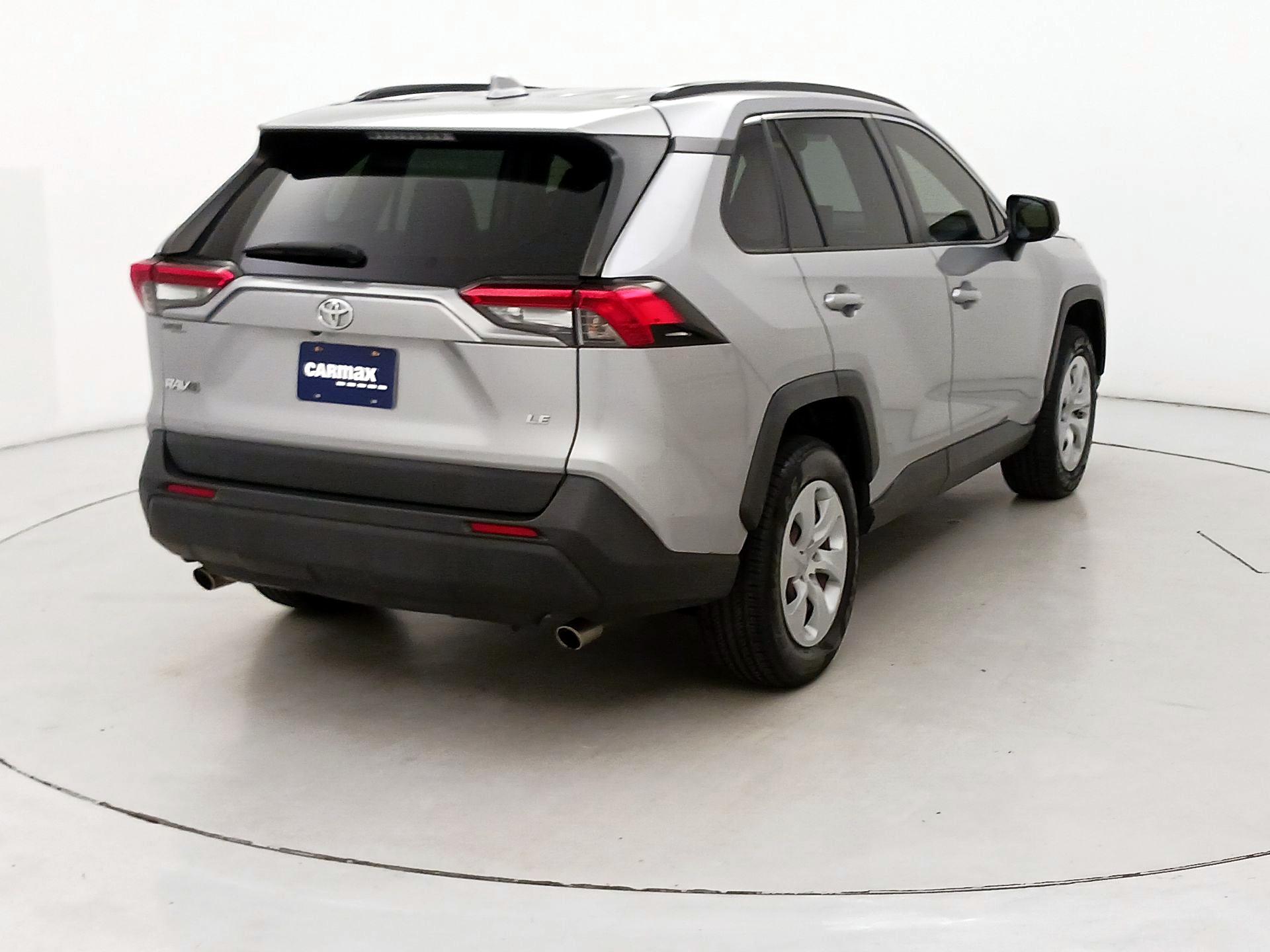 Thumbnail: 2021 Toyota RAV4 - 5
