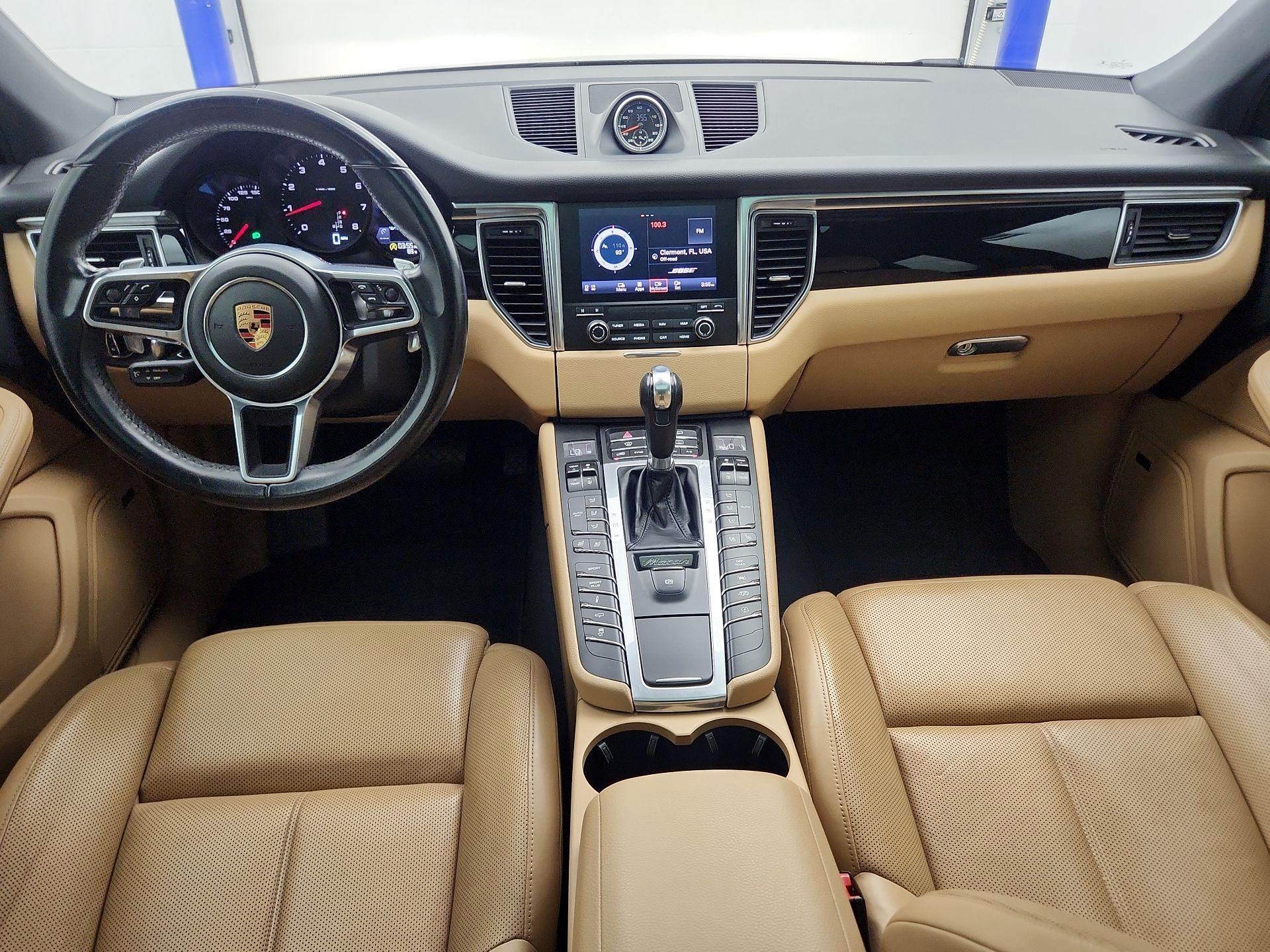 Thumbnail: 2018 Porsche Macan - 9