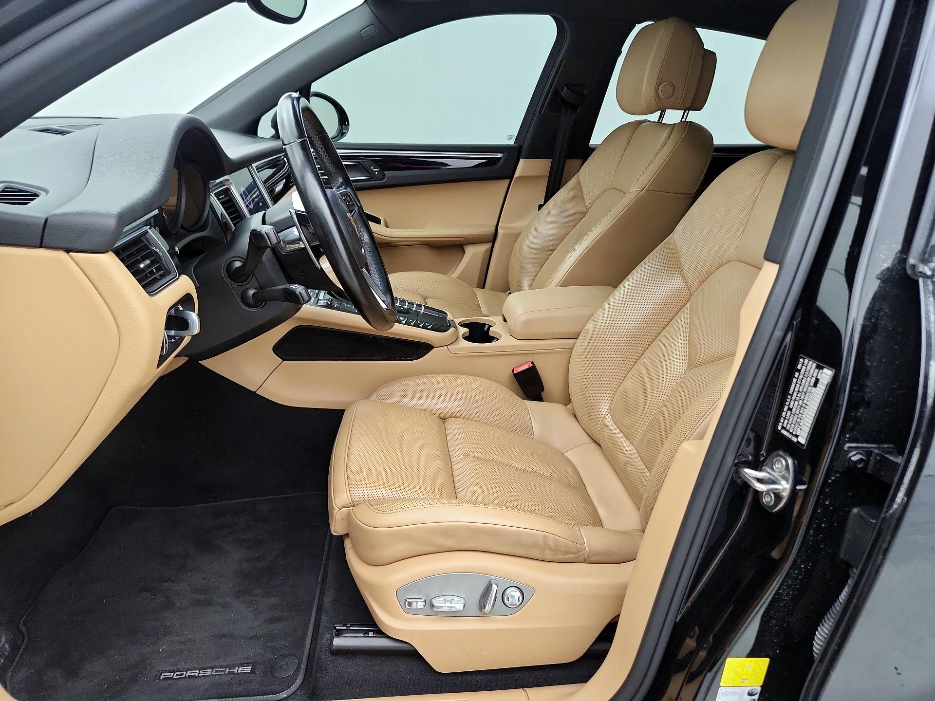 Thumbnail: 2018 Porsche Macan - 11