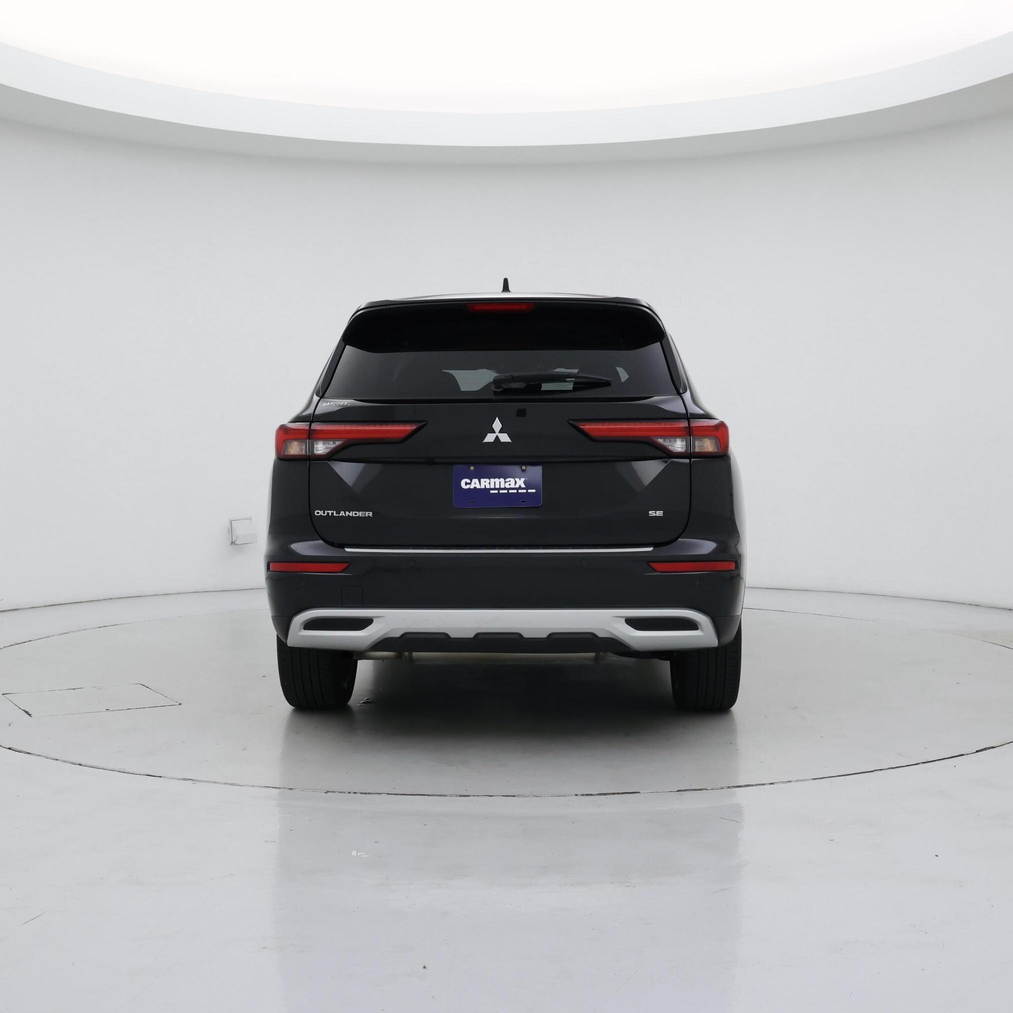 Thumbnail: 2024 Mitsubishi Outlander - 6