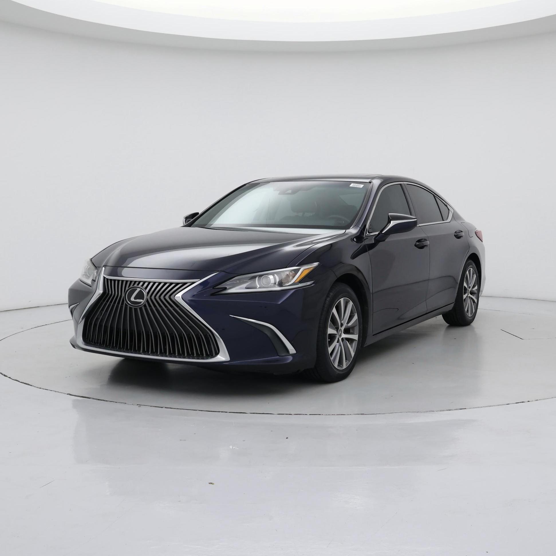 Thumbnail: 2020 Lexus ES - 4