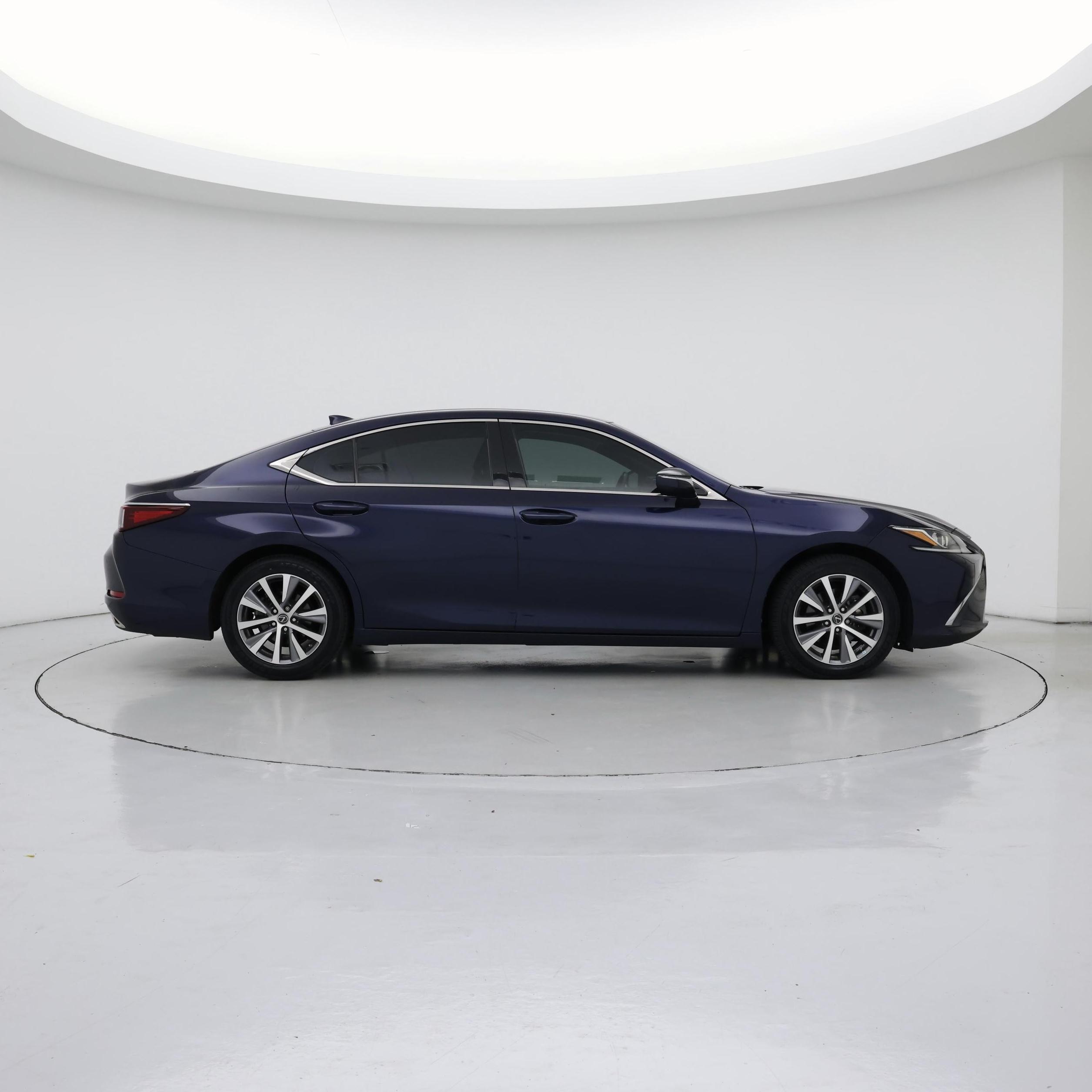 Thumbnail: 2020 Lexus ES - 7