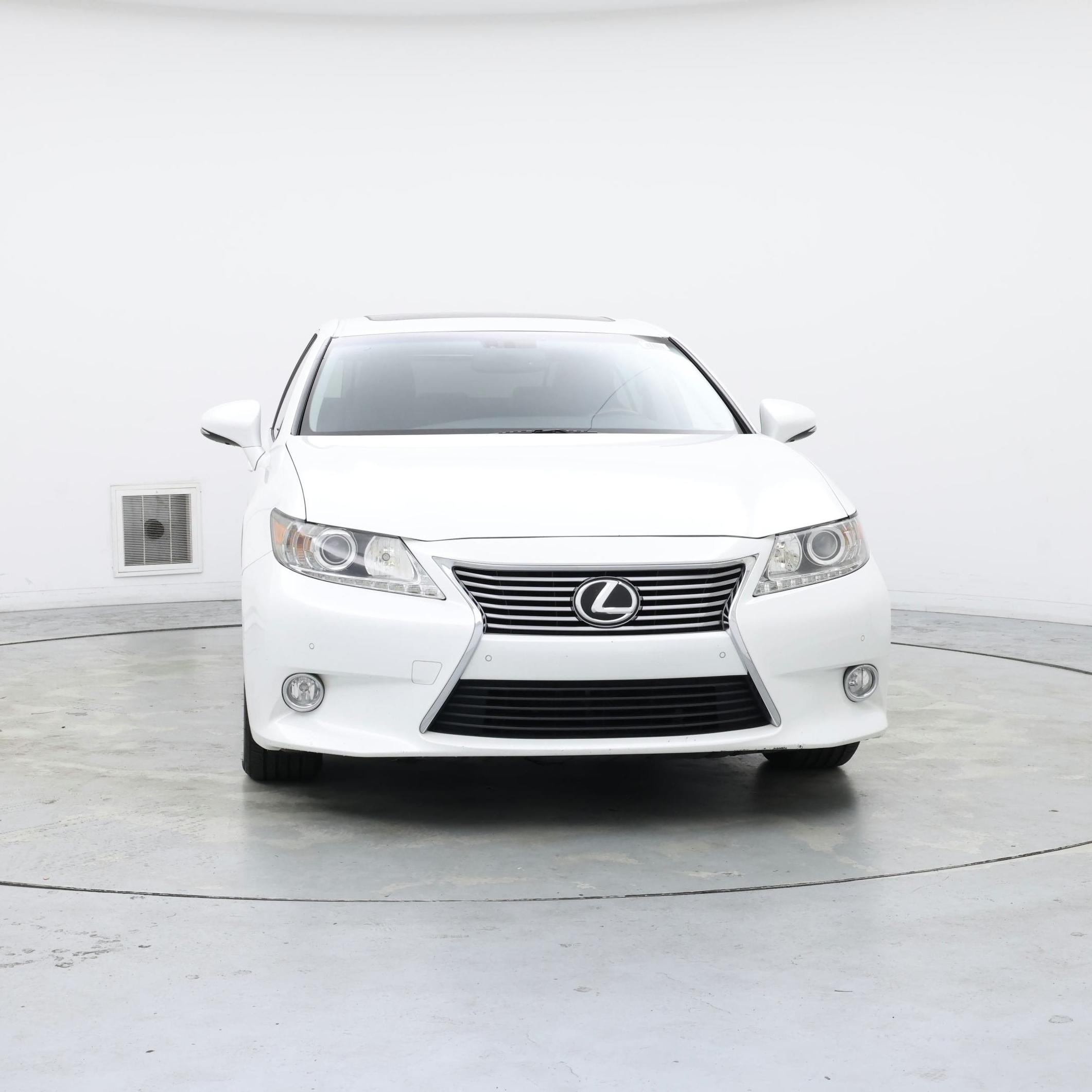 Thumbnail: 2013 Lexus ES - 5