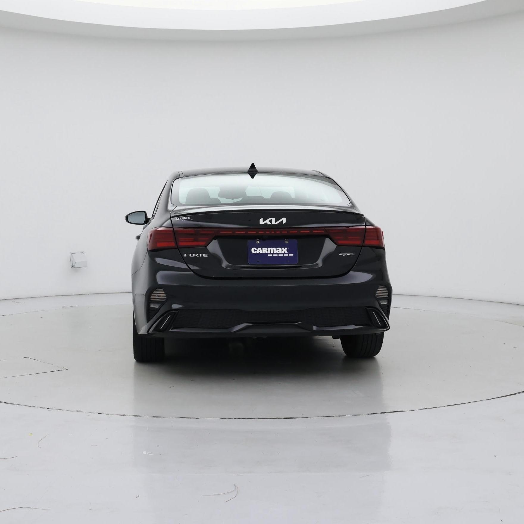 Thumbnail: 2022 Kia Forte - 6